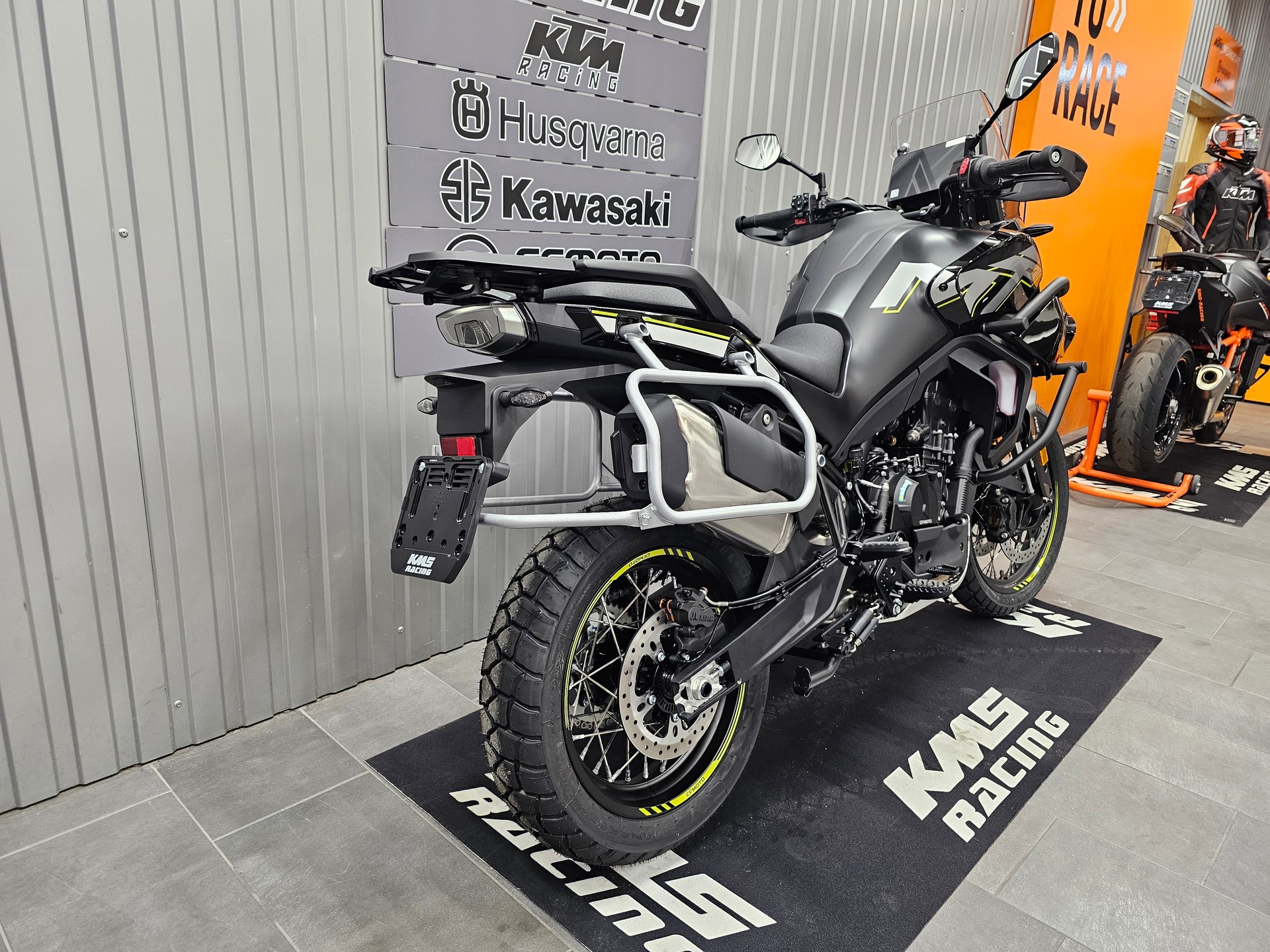 CF MOTO 800 MT Explorer-image-4