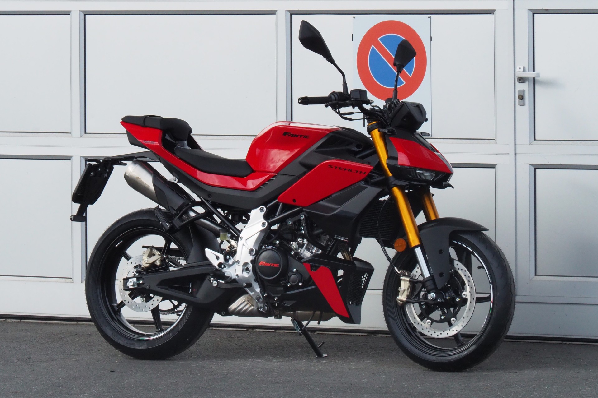 FANTIC STEALTH 125-image-0