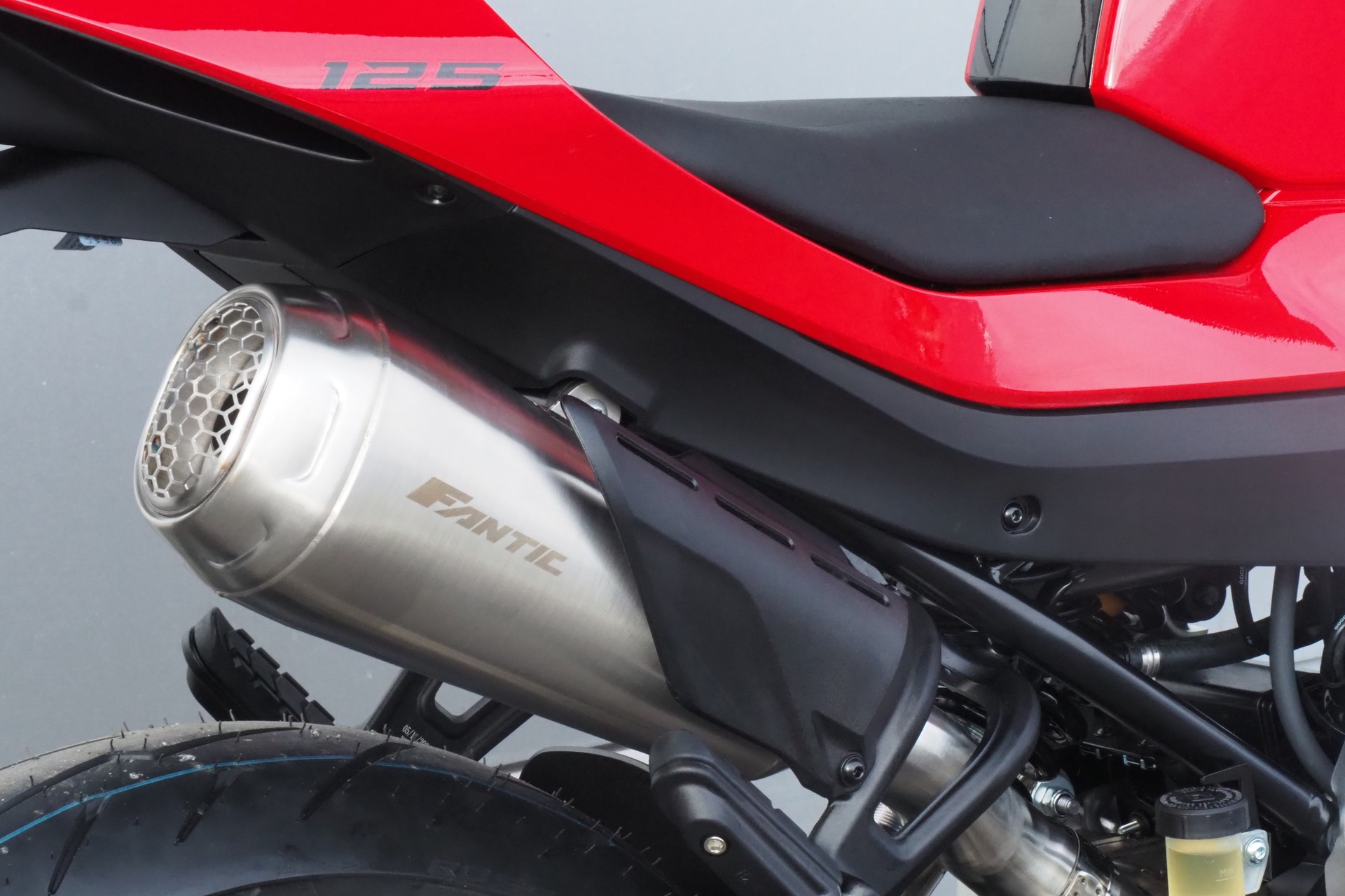 FANTIC STEALTH 125-image-6