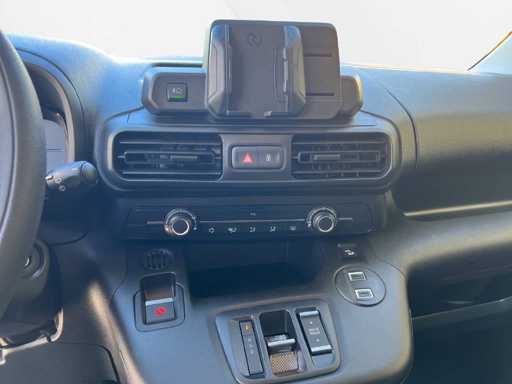 OPEL Combo-e TREK cargo Electric-image-6
