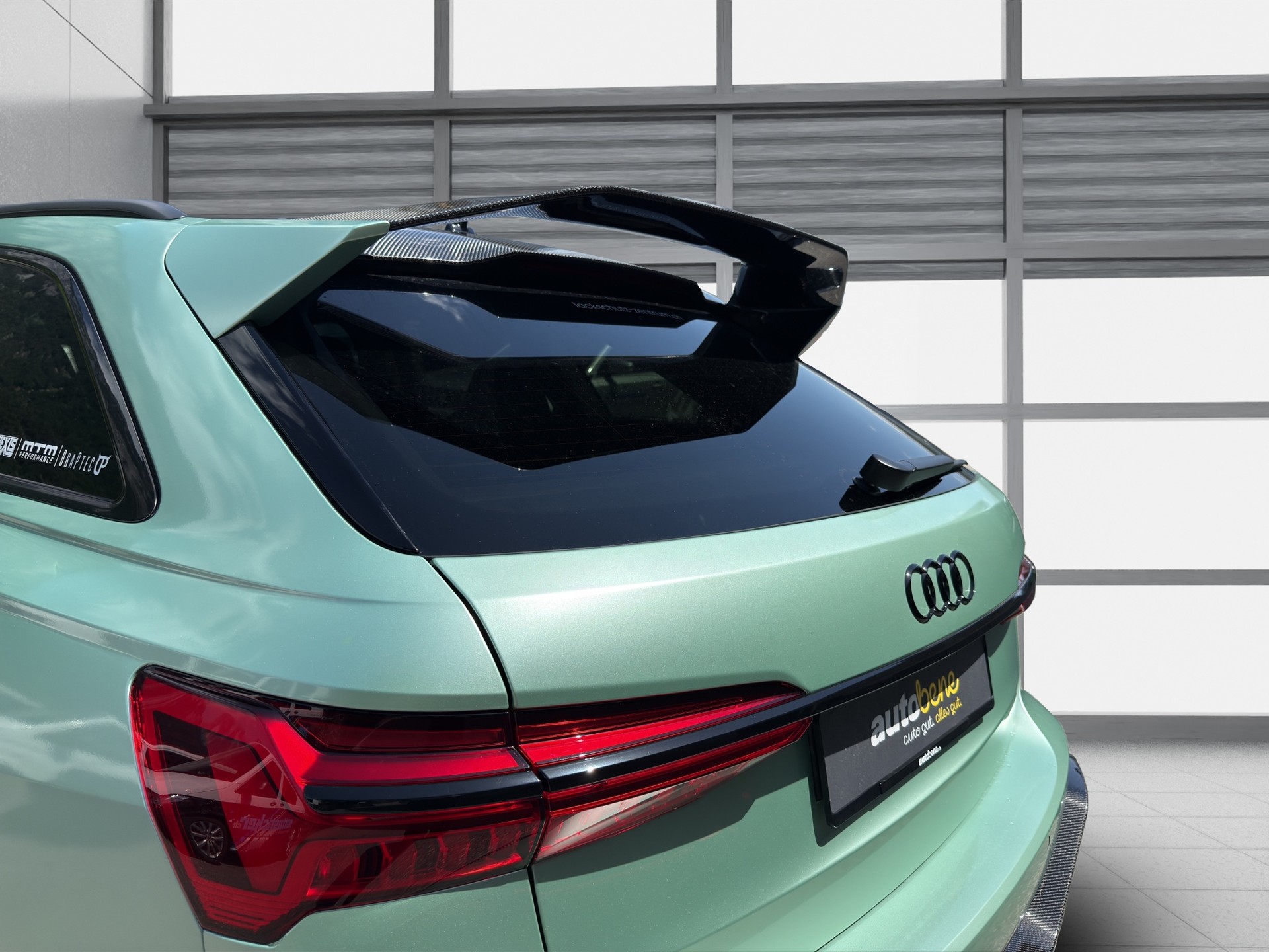 AUDI RS6 Avant 4.0 TFSI V8 quattro-image-11