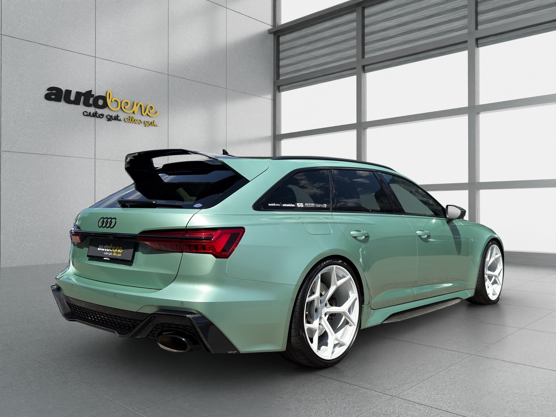 AUDI RS6 Avant 4.0 TFSI V8 quattro-image-4