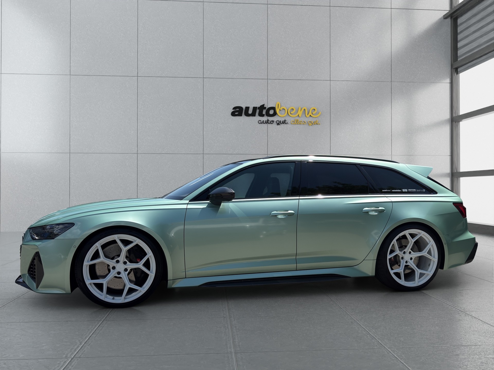 AUDI RS6 Avant 4.0 TFSI V8 quattro-image-2