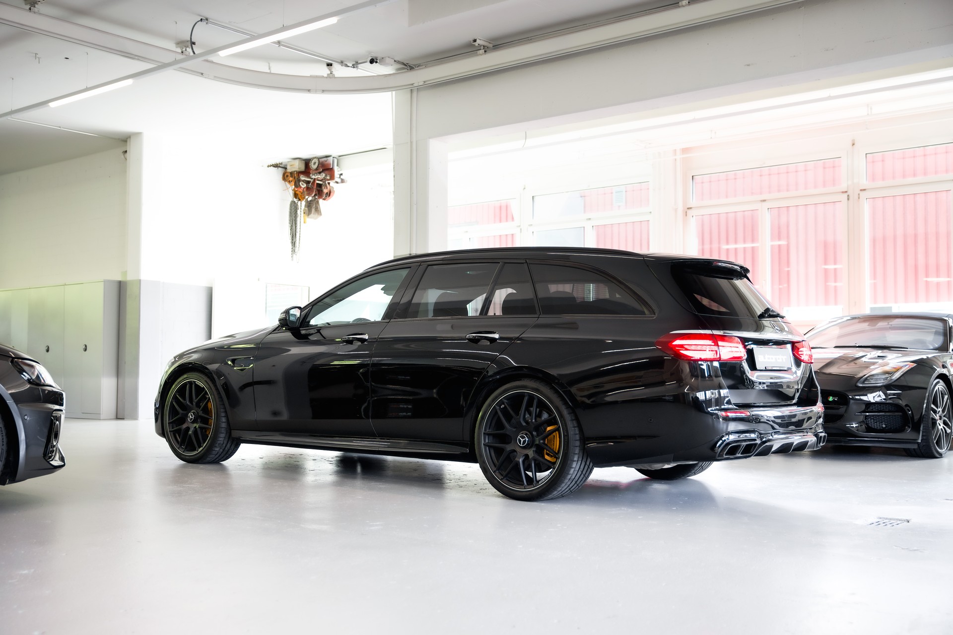 MERCEDES-BENZ E 63 AMG S 4 Matic 9G-Tronic-image-7