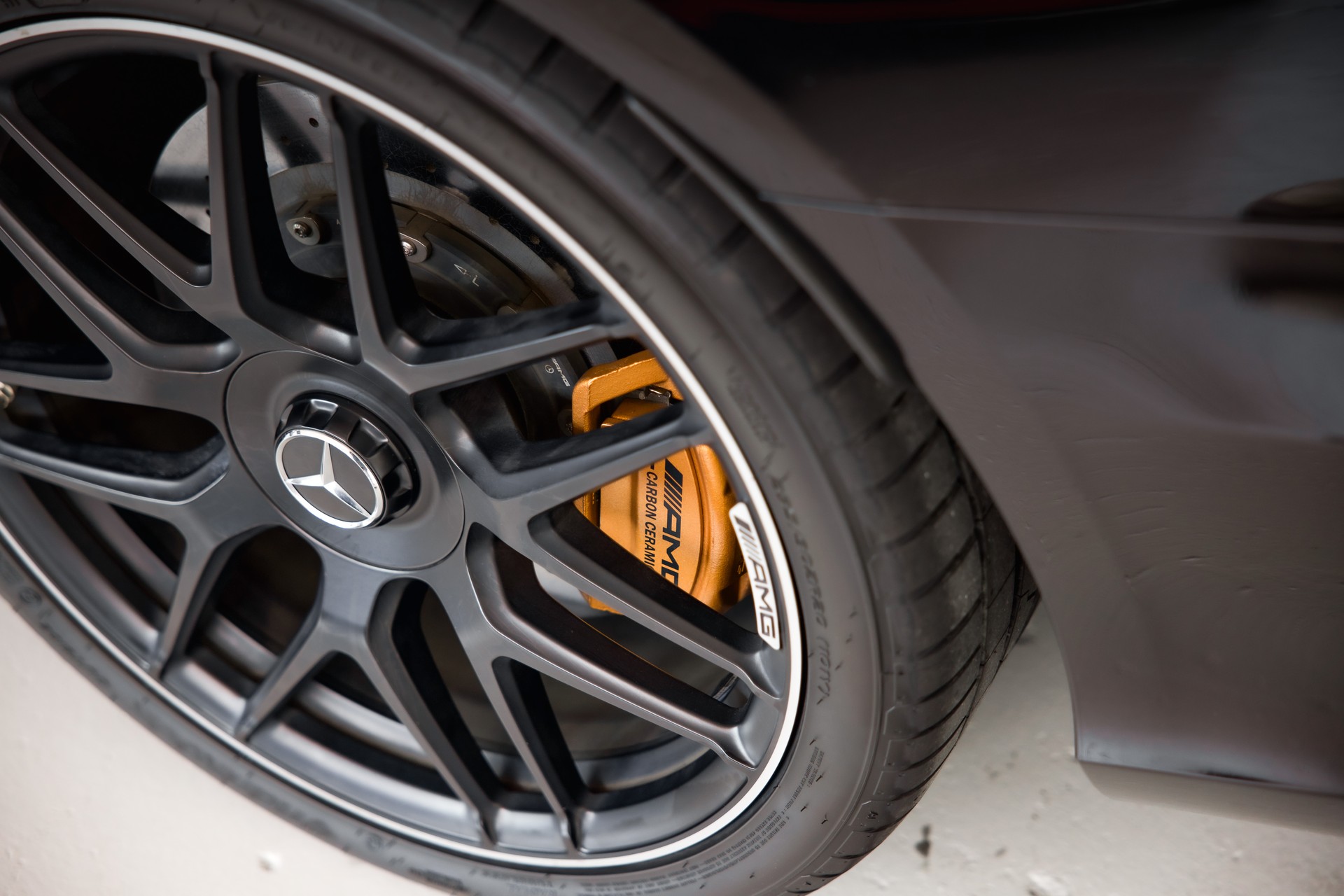 MERCEDES-BENZ E 63 AMG S 4 Matic 9G-Tronic-image-14