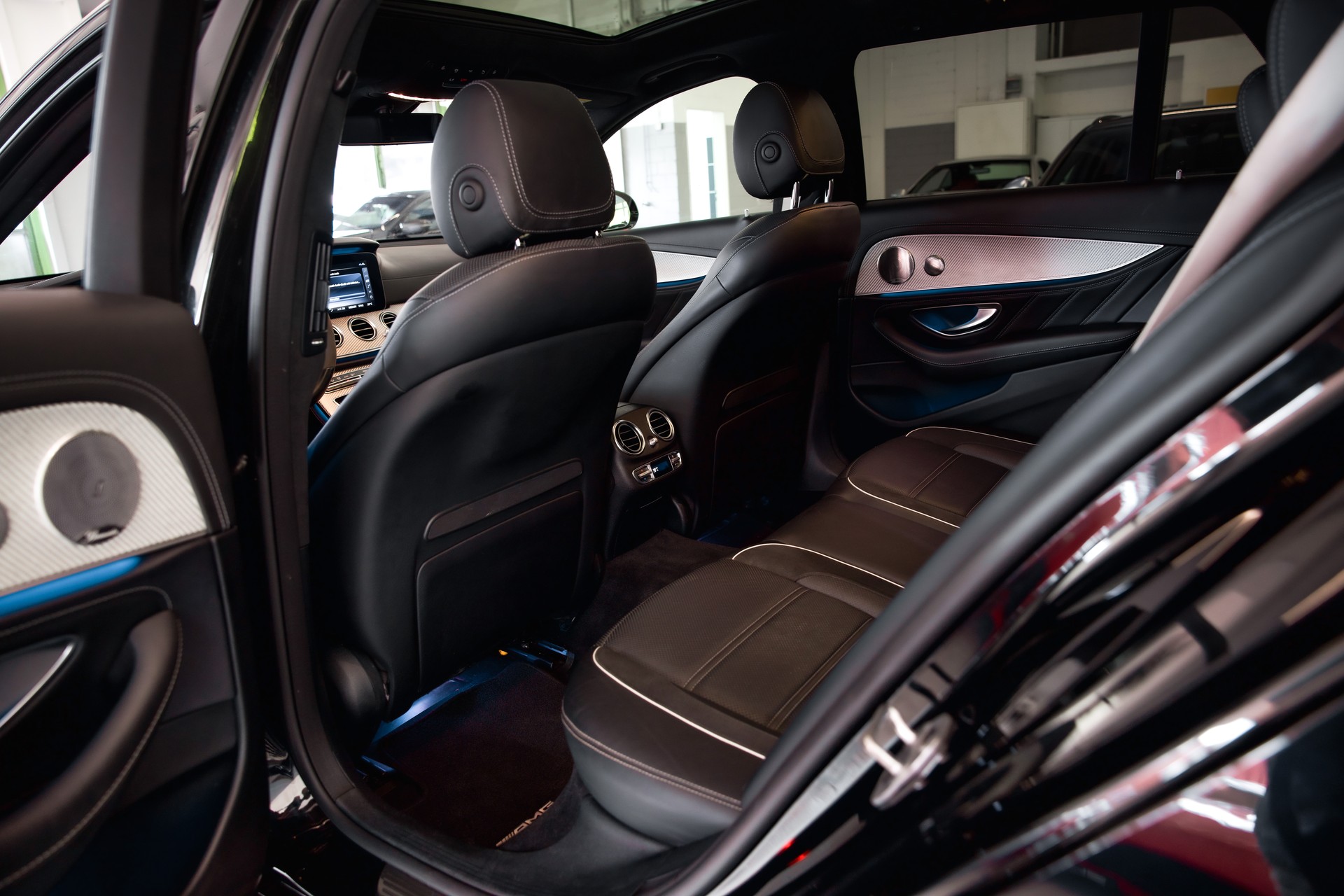 MERCEDES-BENZ E 63 AMG S 4 Matic 9G-Tronic-image-20