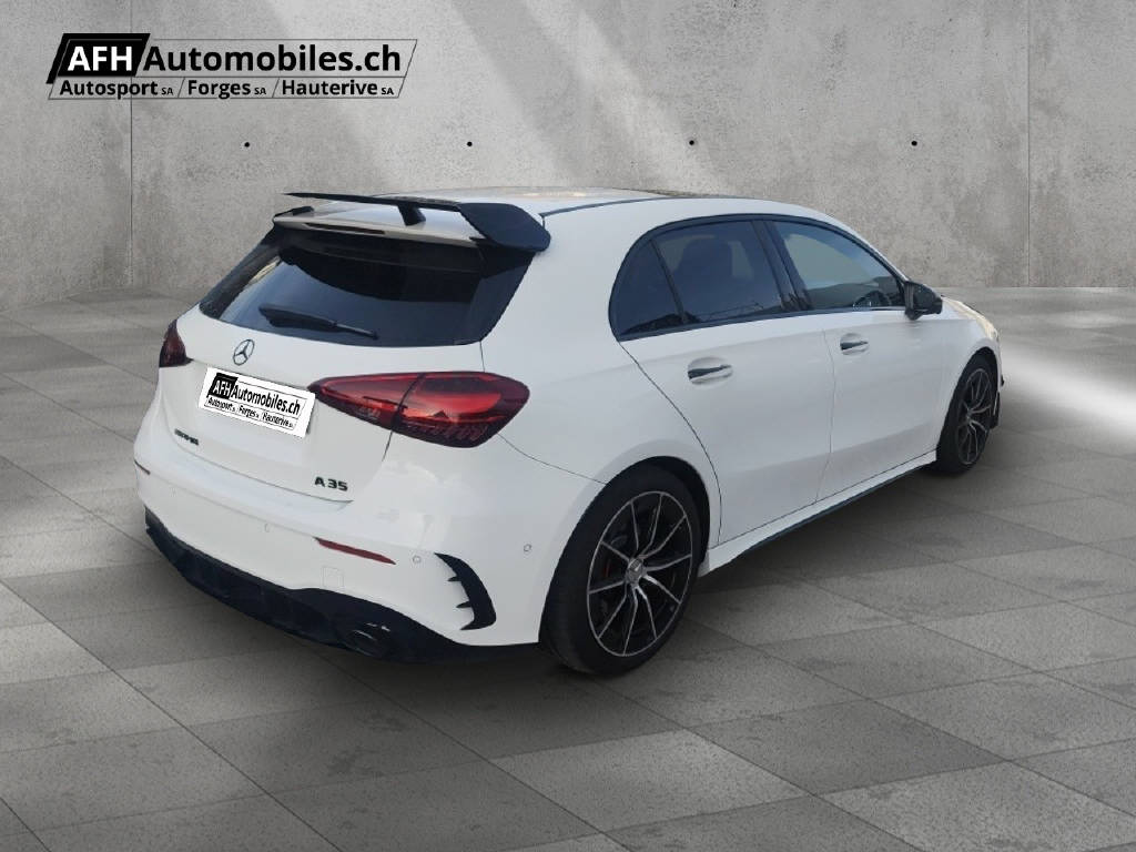 MERCEDES-BENZ A 35 AMG 4matic-showroom-element-3
