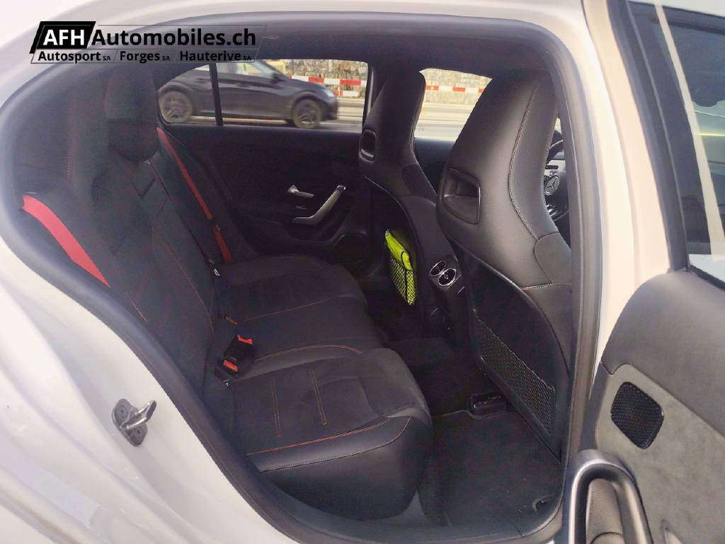 MERCEDES-BENZ A 35 AMG 4matic-image-12