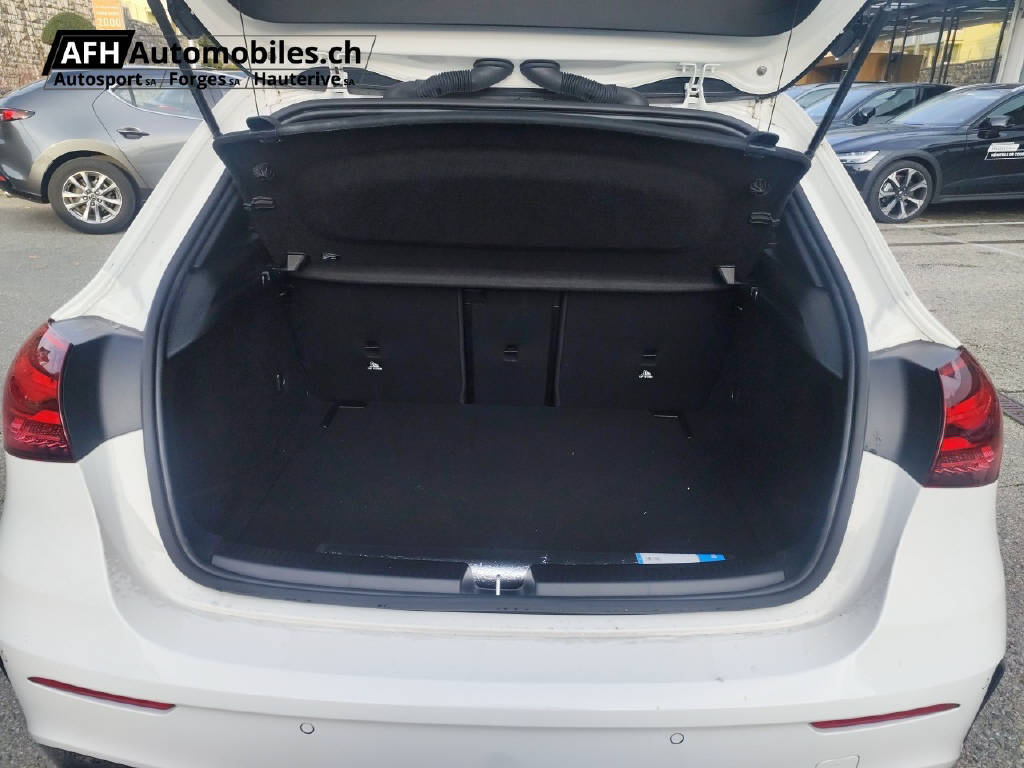 MERCEDES-BENZ A 35 AMG 4matic-image-8