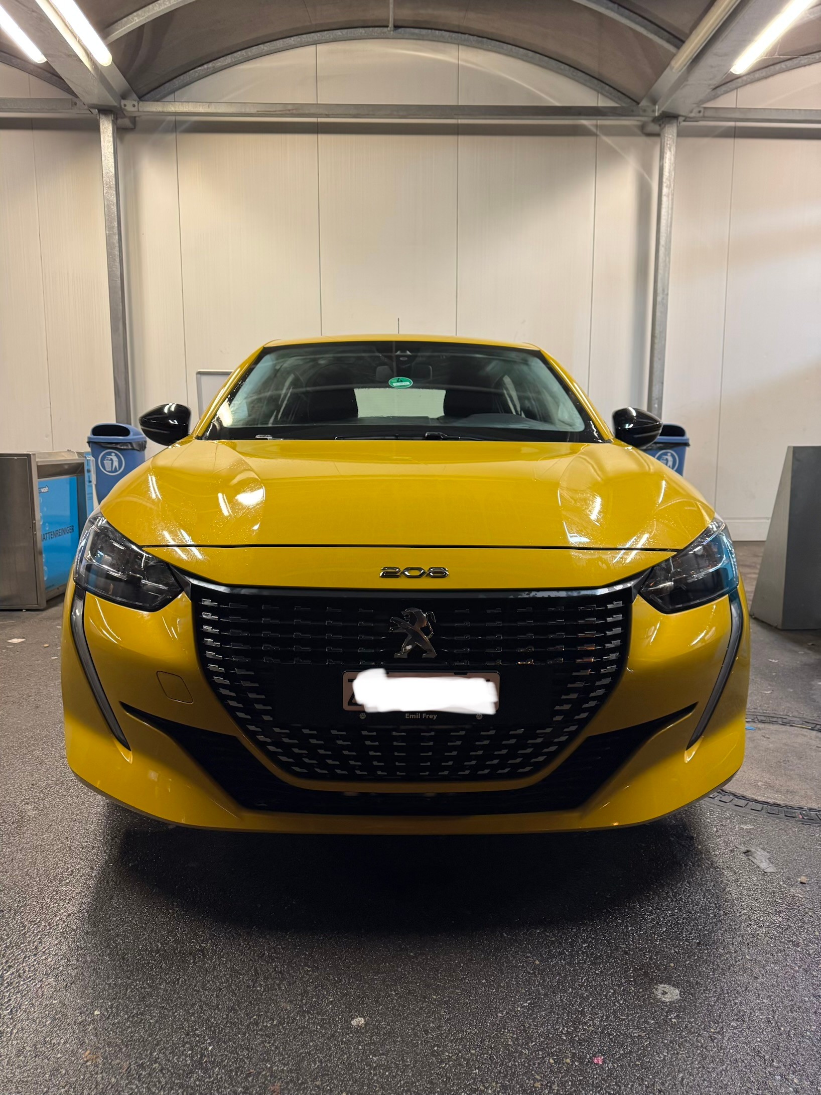 PEUGEOT 208 1.2 PureTech Active-image-1
