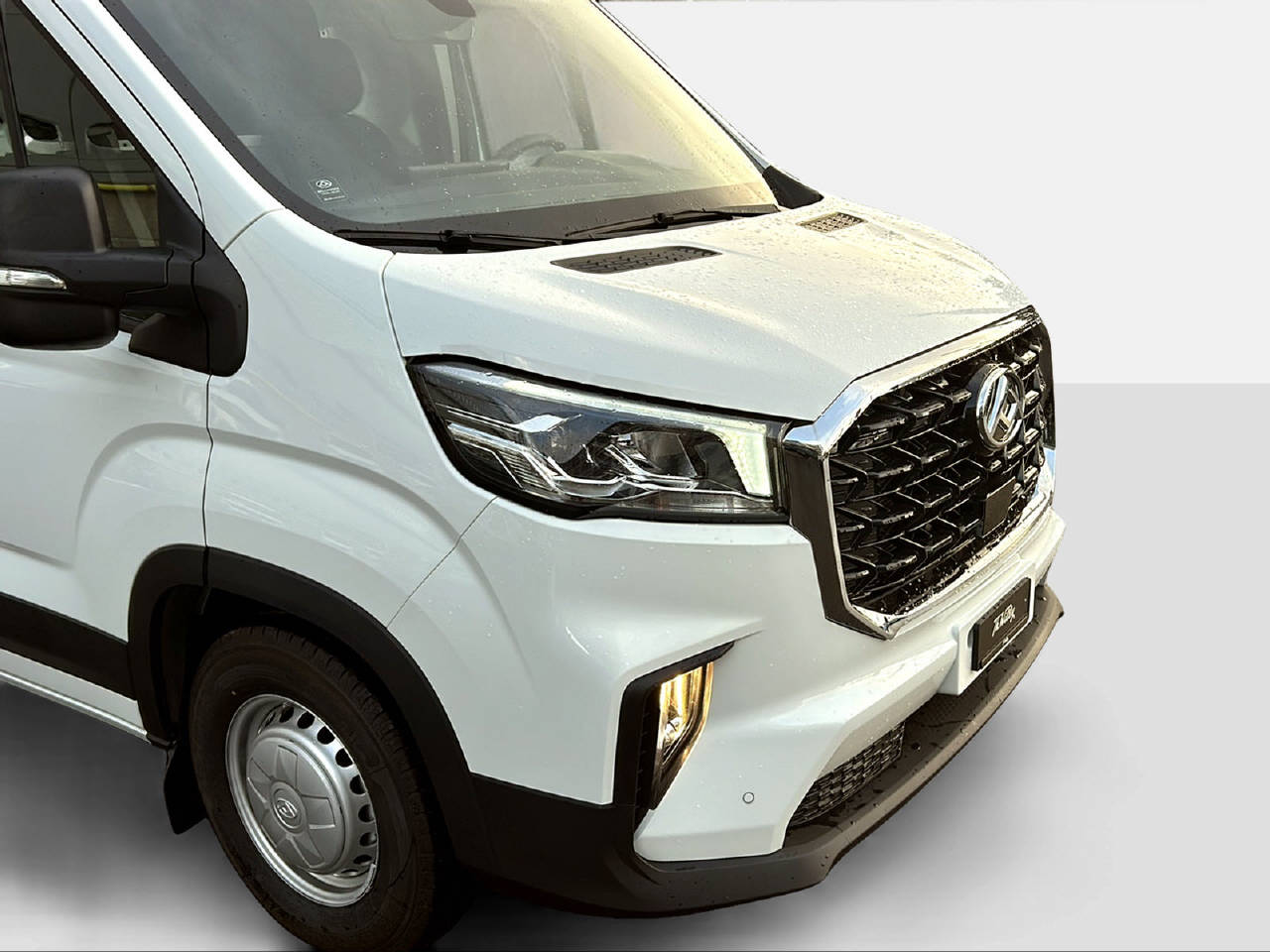 MAXUS Deliver 9 Kaw. L3H2 2.0 TD Comfort-image-14