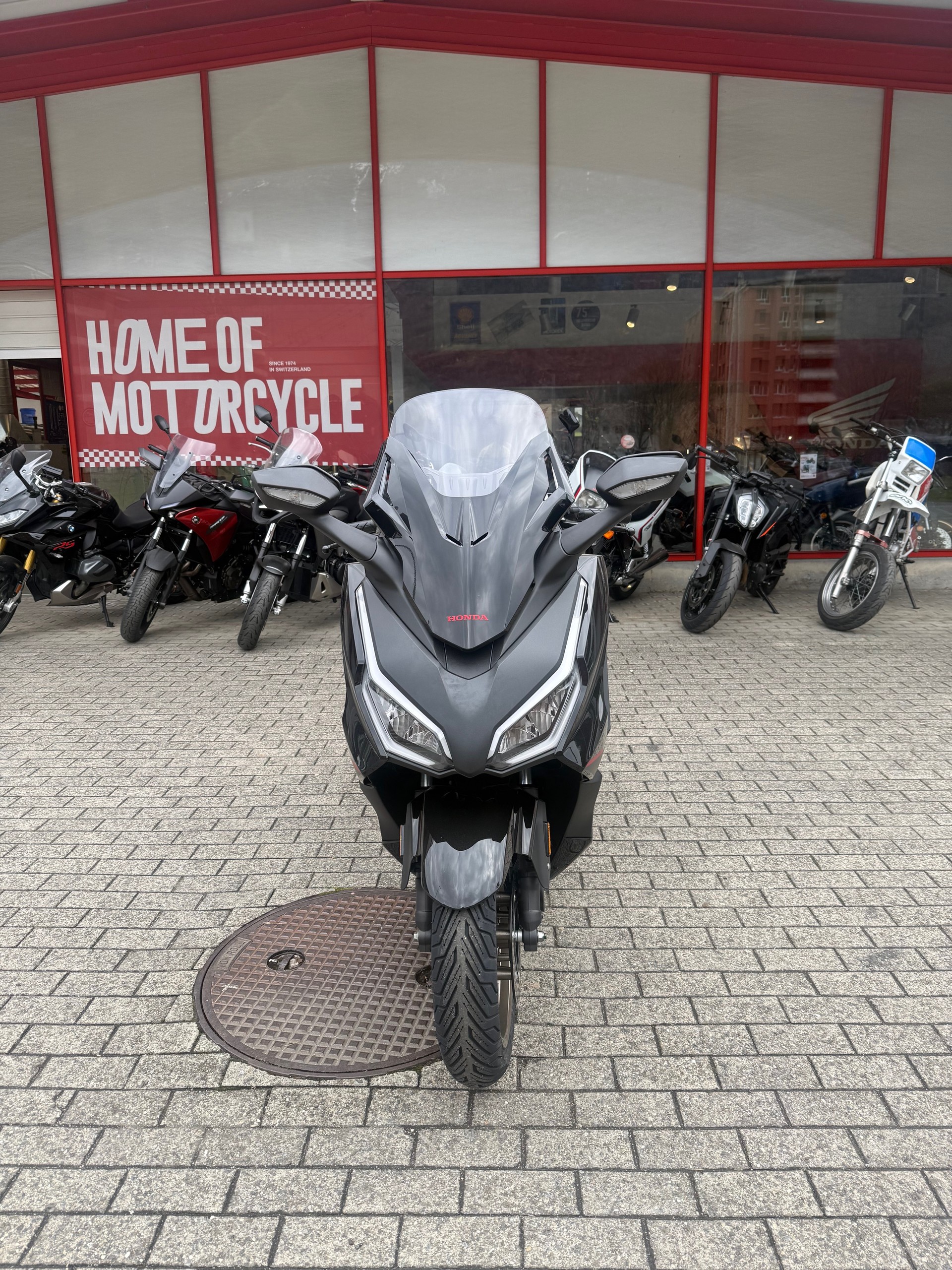 HONDA Nss 125 Forza Special Edition-image-1
