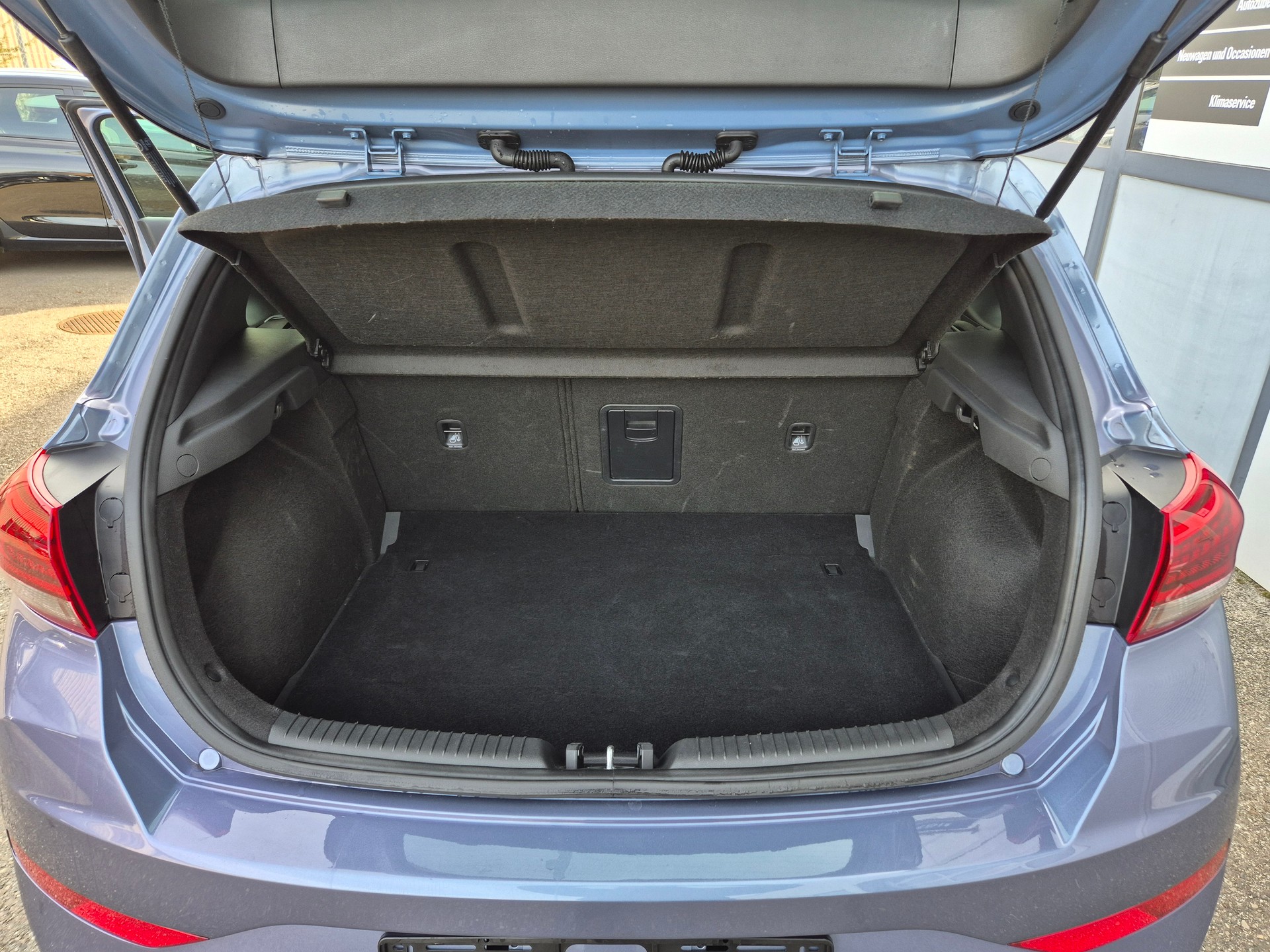 HYUNDAI i30 1.5 T-GDi Vertex 48V MH DCT-image-7