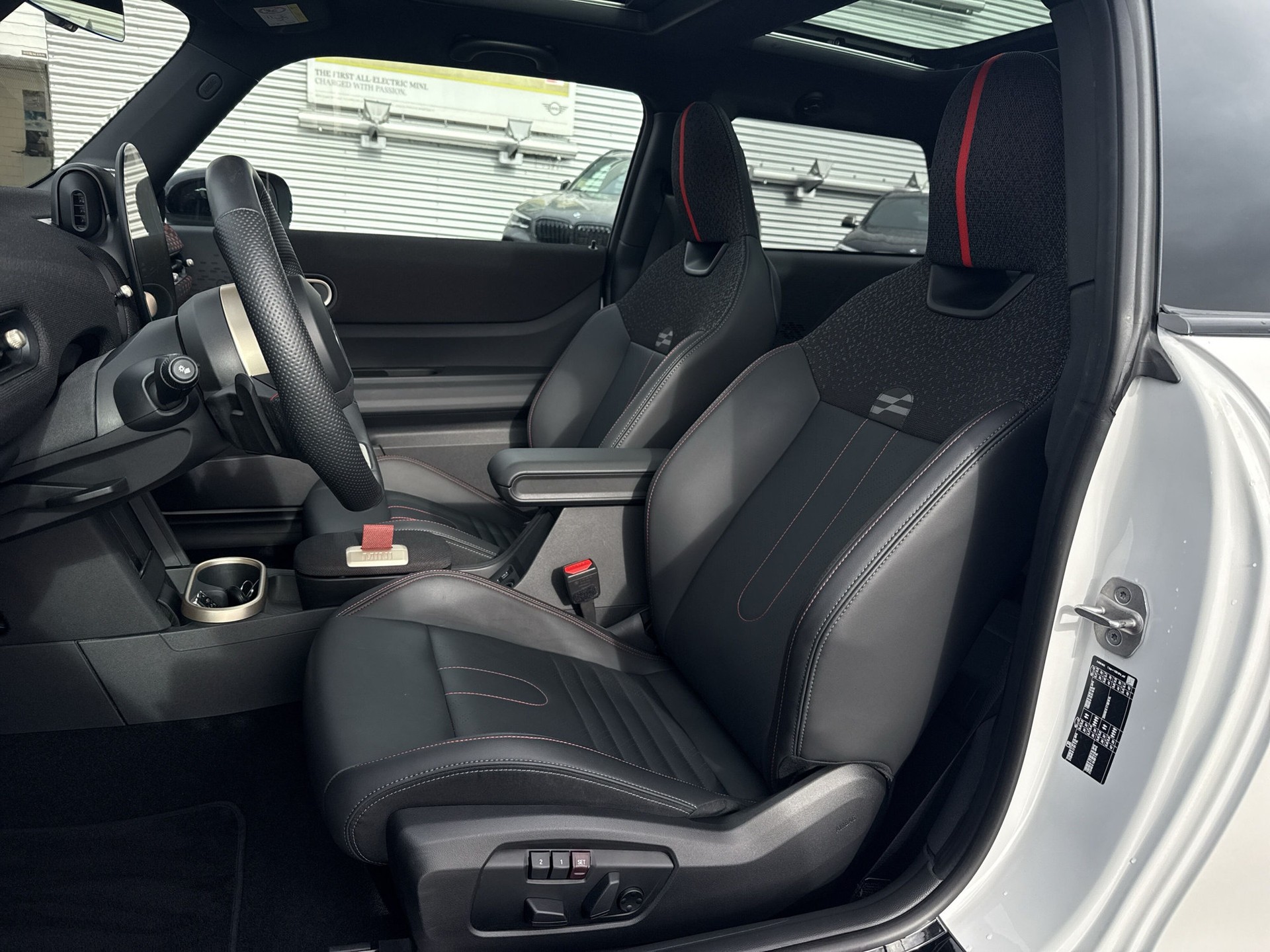MINI Cooper S DKG-image-9