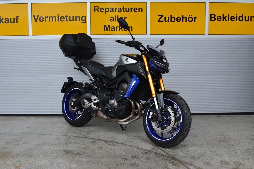 YAMAHA MT-09 SP ABS-image-2