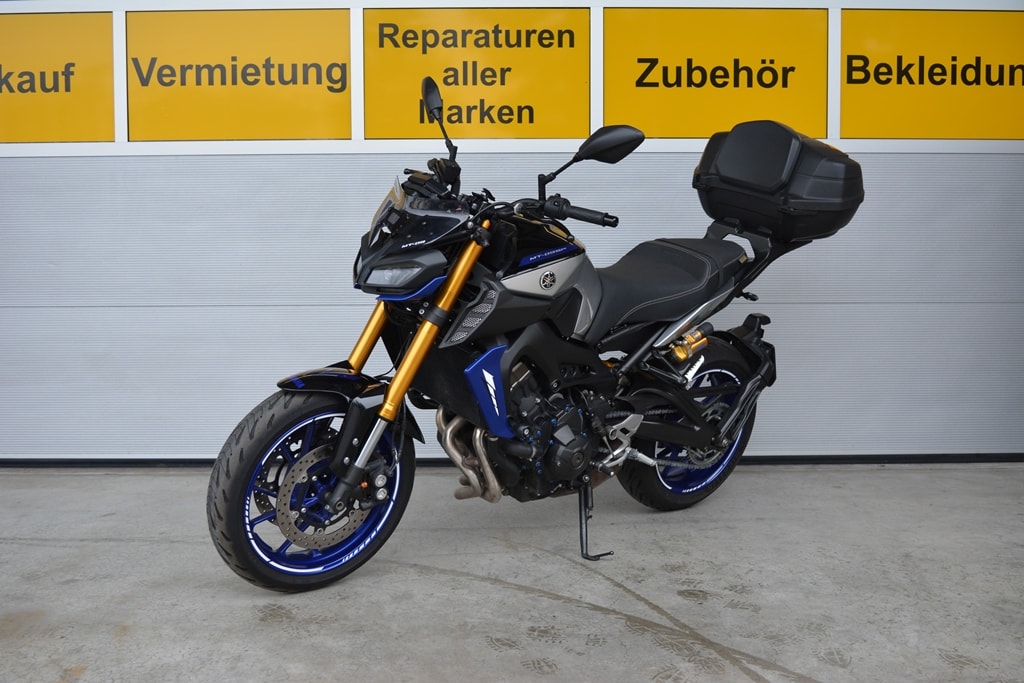 YAMAHA MT-09 SP ABS-image-1