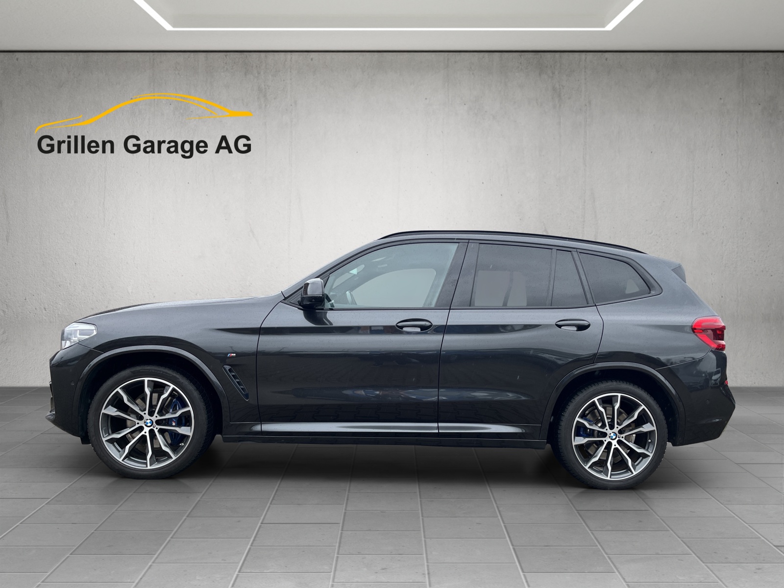 BMW X3 M40d-showroom-element-1