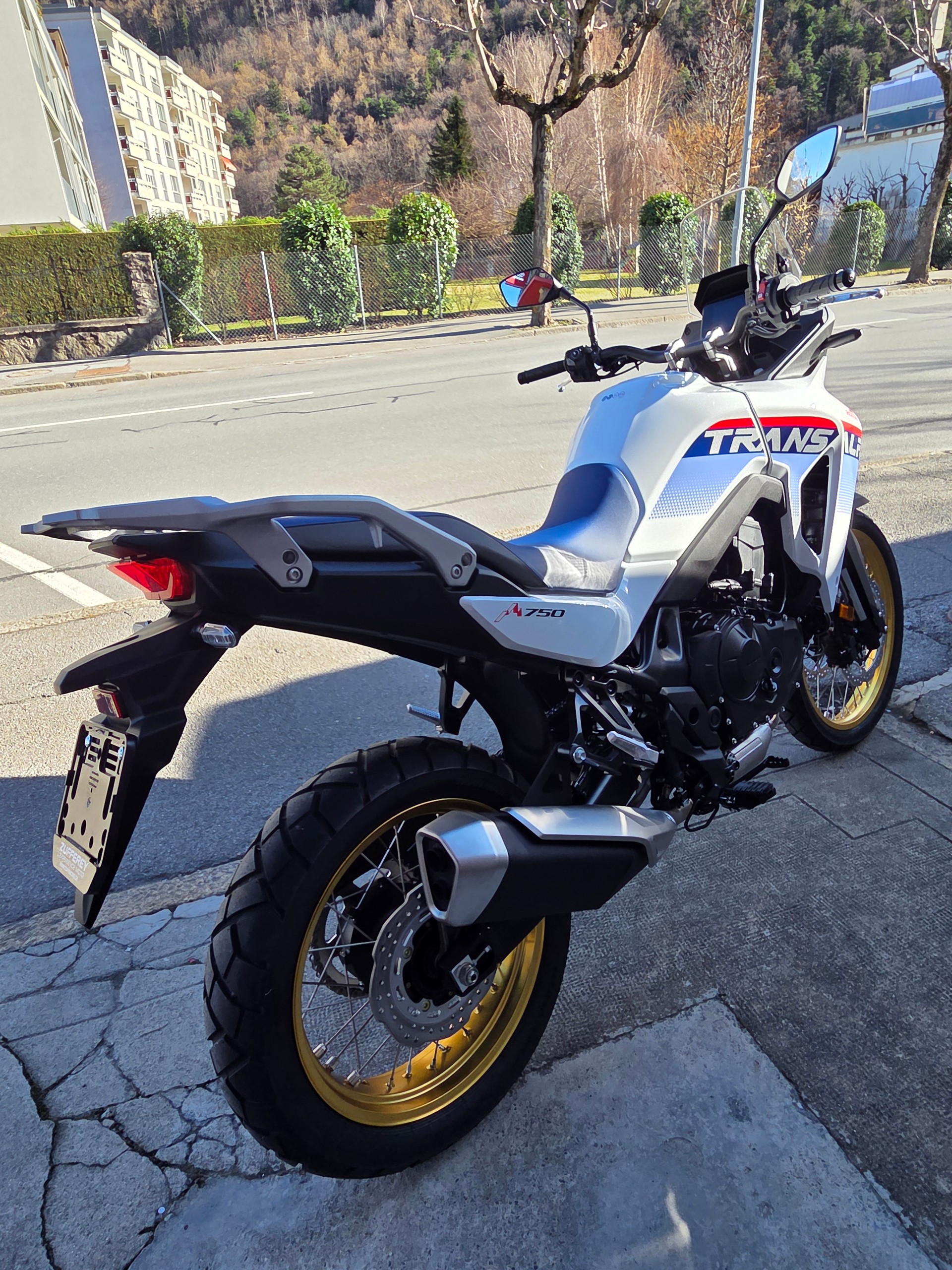 HONDA XL 750 Transalp-image-4