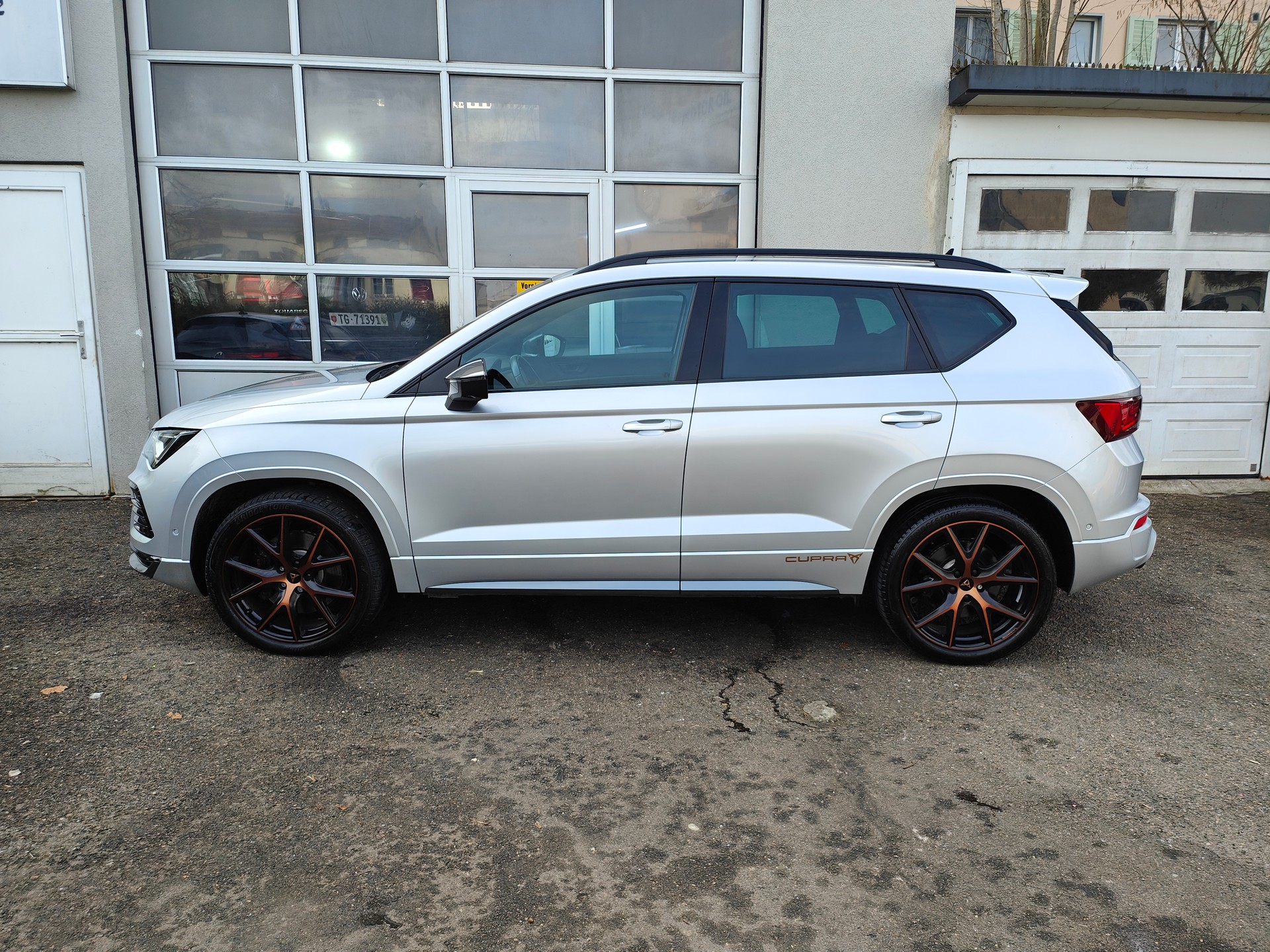CUPRA Ateca 2.0TSI 4Drive DSG-showroom-element-2