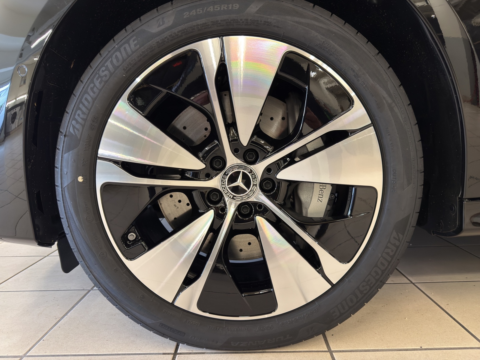 MERCEDES-BENZ E 450 4M Berline-image-19