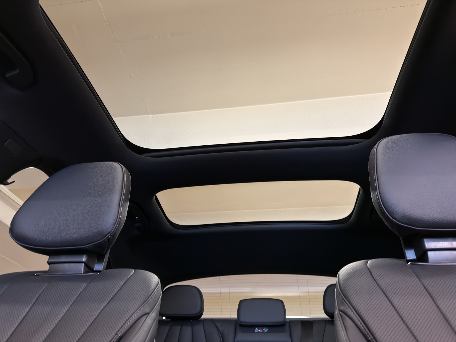 MERCEDES-BENZ E 450 4M Berline-image-15