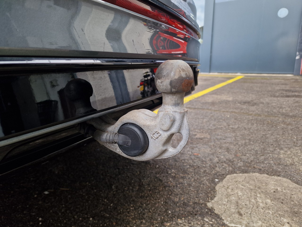 VW Tiguan Allspace 2.0TSI R-Line 4Motion DSG-image-31