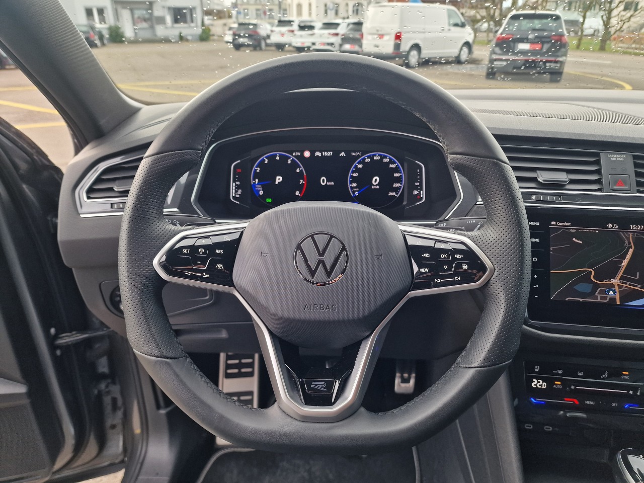VW Tiguan Allspace 2.0TSI R-Line 4Motion DSG-image-14