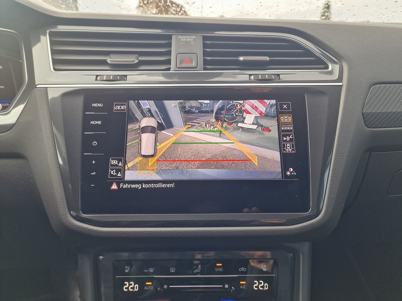 VW Tiguan Allspace 2.0TSI R-Line 4Motion DSG-image-24