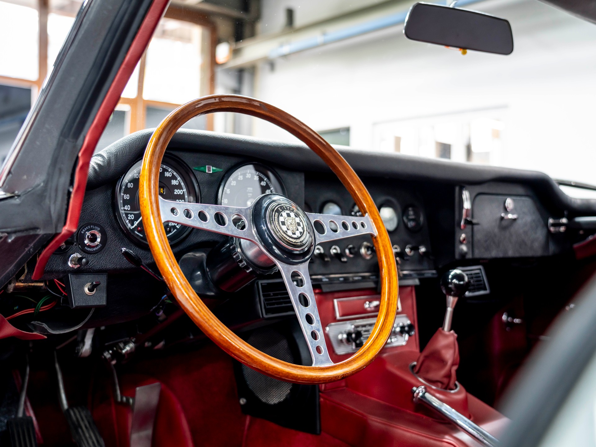 JAGUAR E-Type 4.2 Cpe Serie 1-image-14