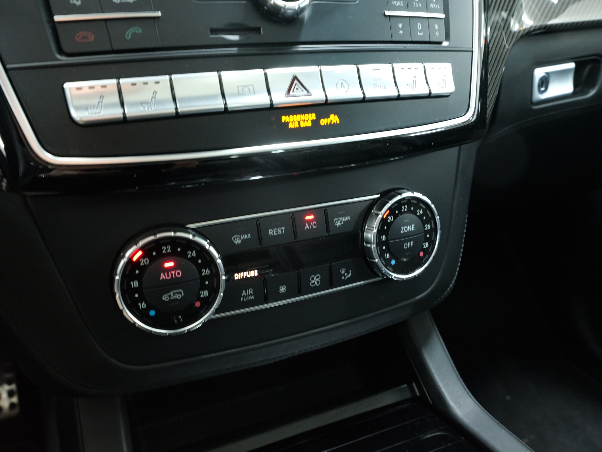 MERCEDES-BENZ GLE Coupé 63 S AMG 4Matic Speedshift-image-23