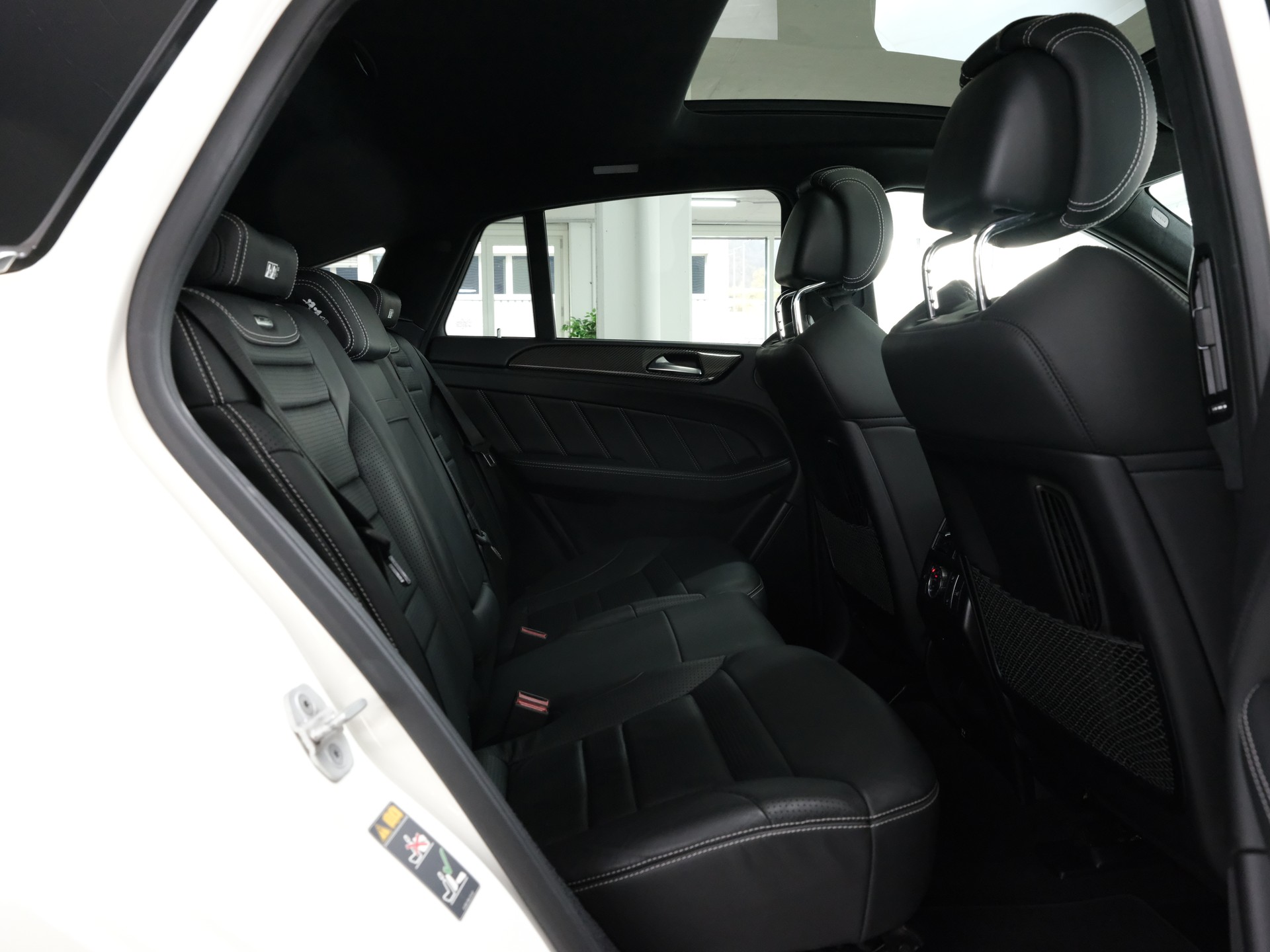 MERCEDES-BENZ GLE Coupé 63 S AMG 4Matic Speedshift-image-25