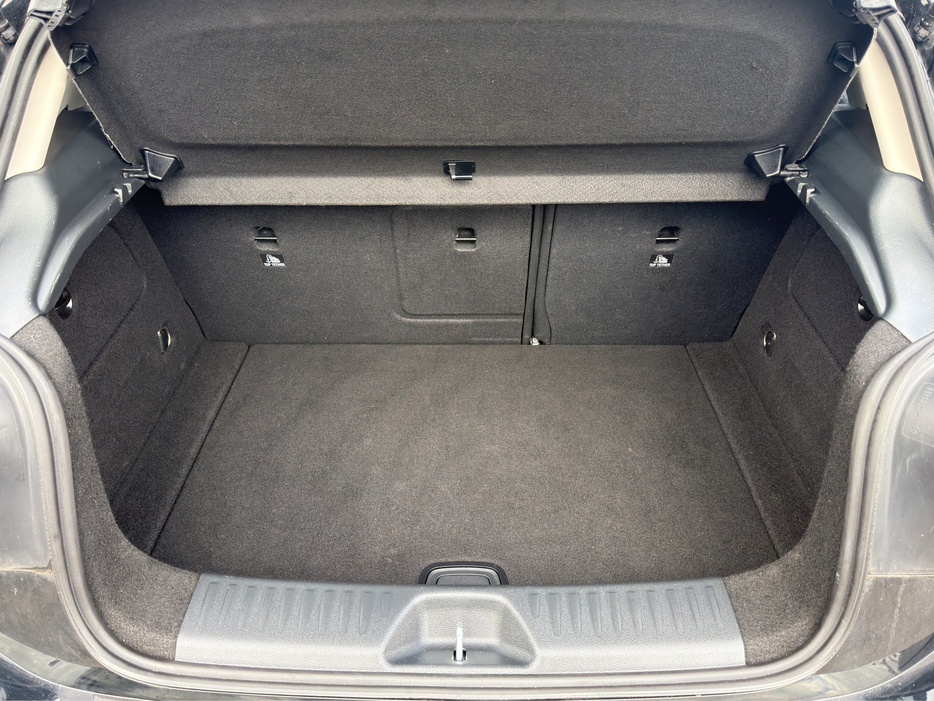MERCEDES-BENZ A 160 Urban-image-16