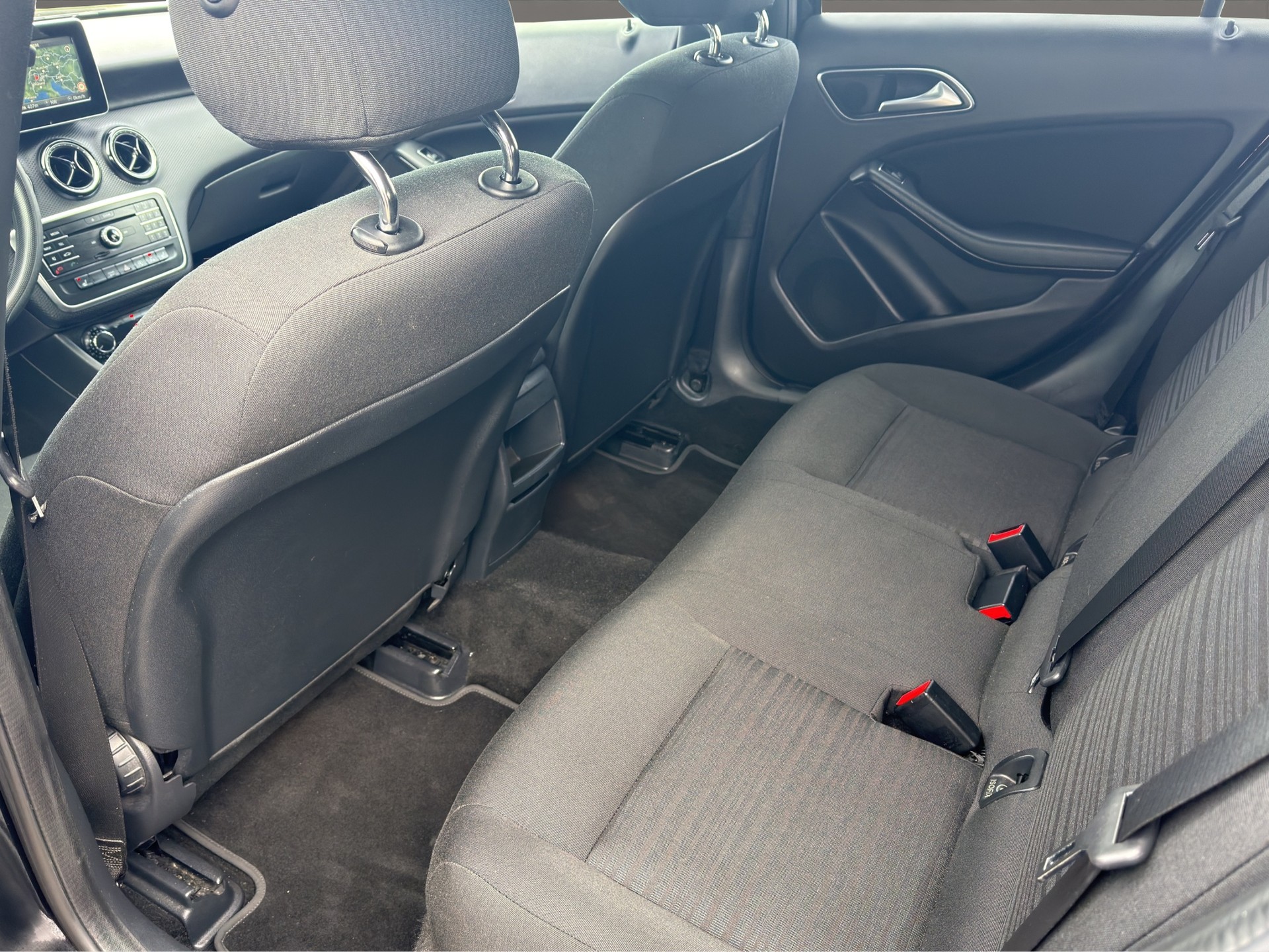 MERCEDES-BENZ A 160 Urban-image-12