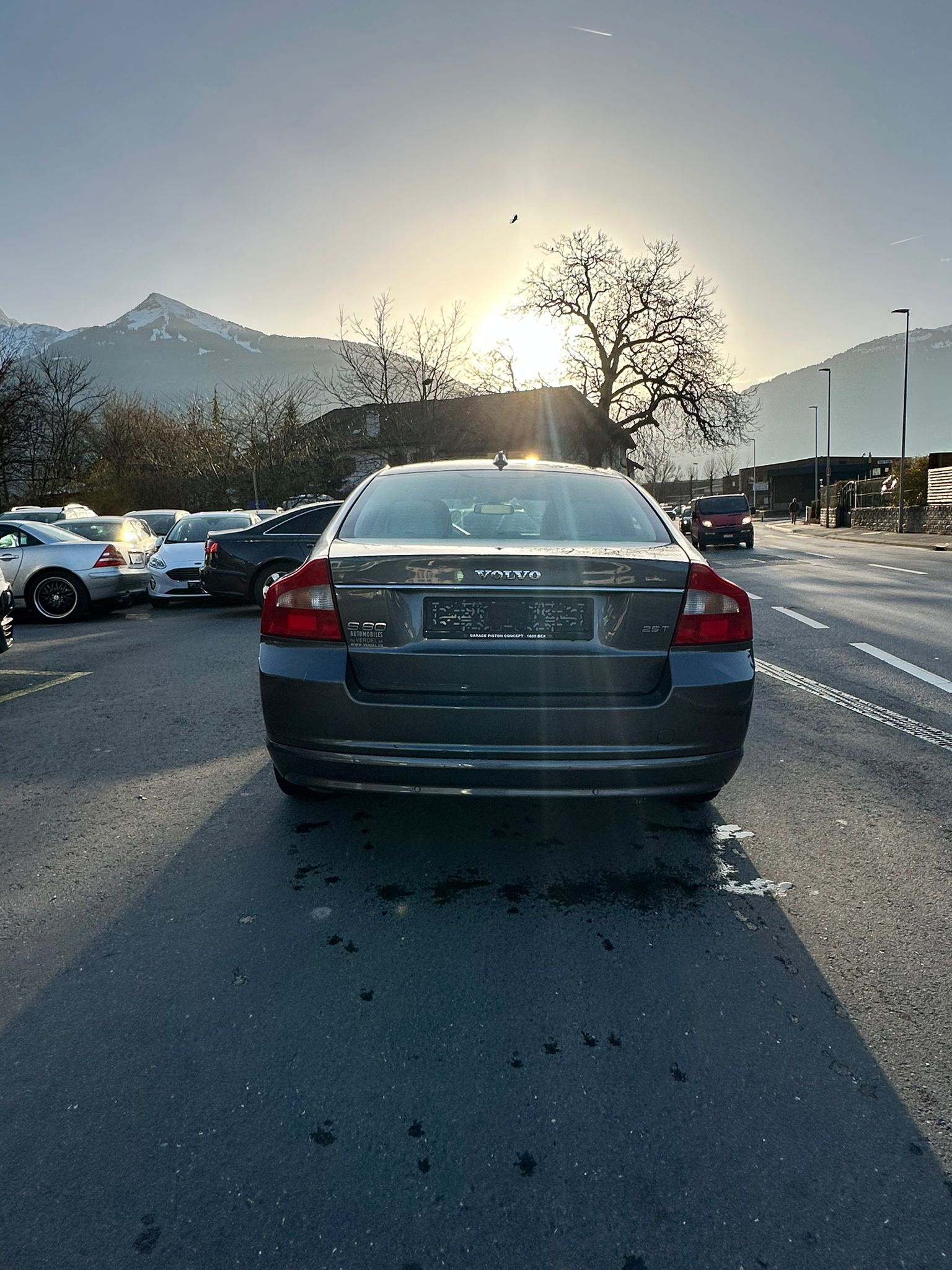 VOLVO S80 2.5T Momentum-image-4