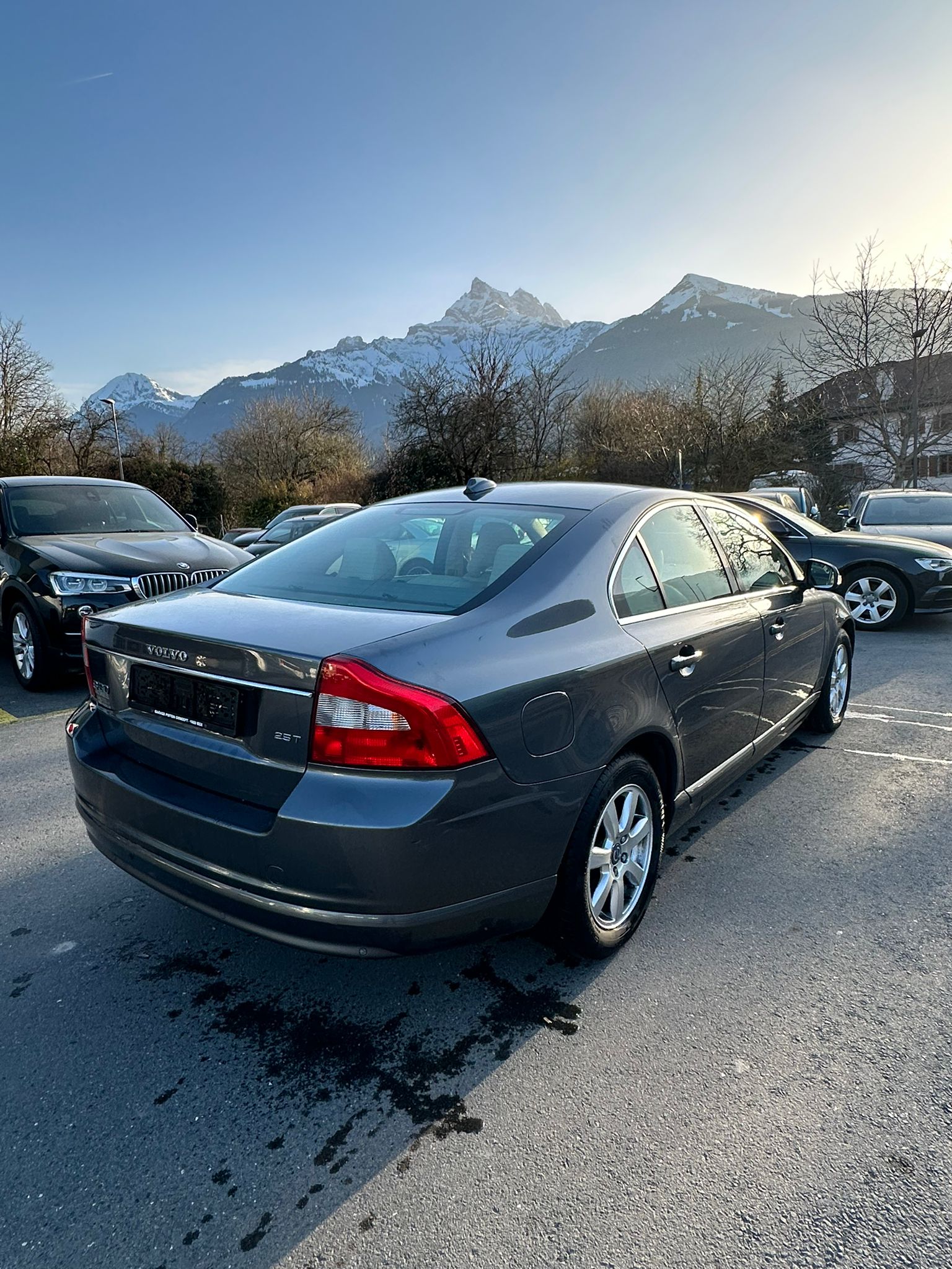 VOLVO S80 2.5T Momentum-image-3
