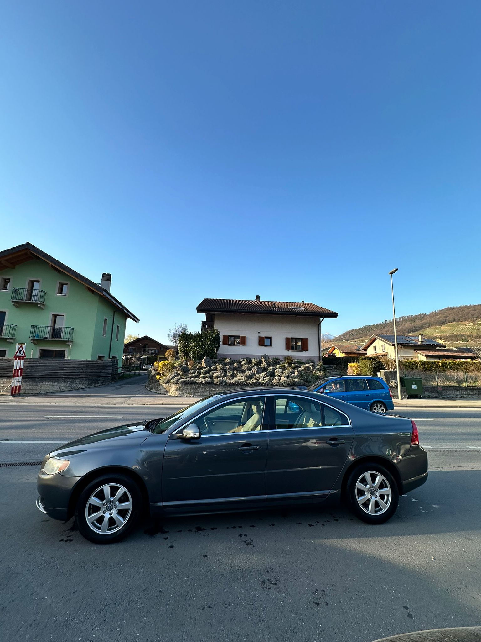 VOLVO S80 2.5T Momentum-image-7