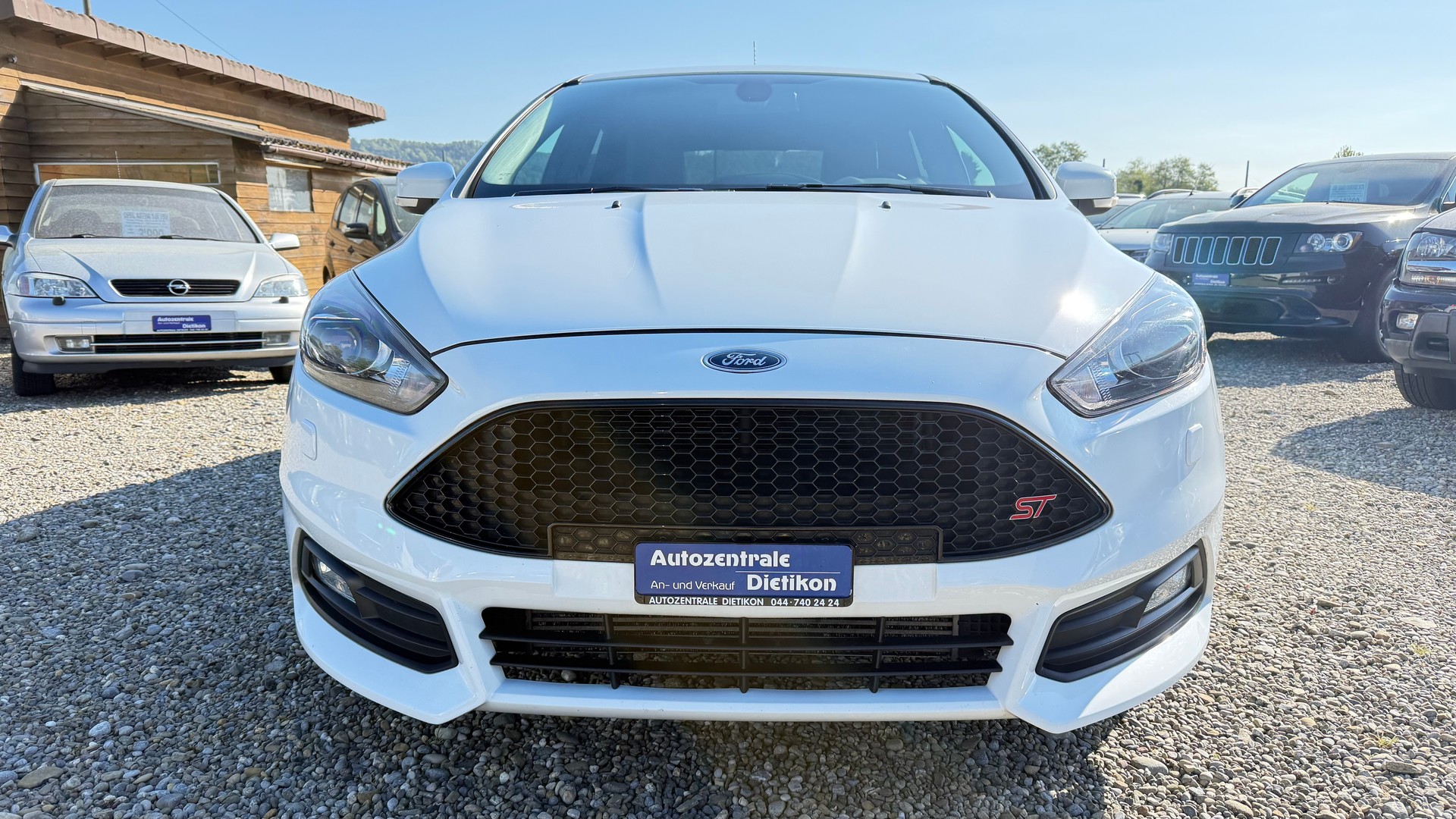 FORD Focus 2.0 SCTi ST3-image-11