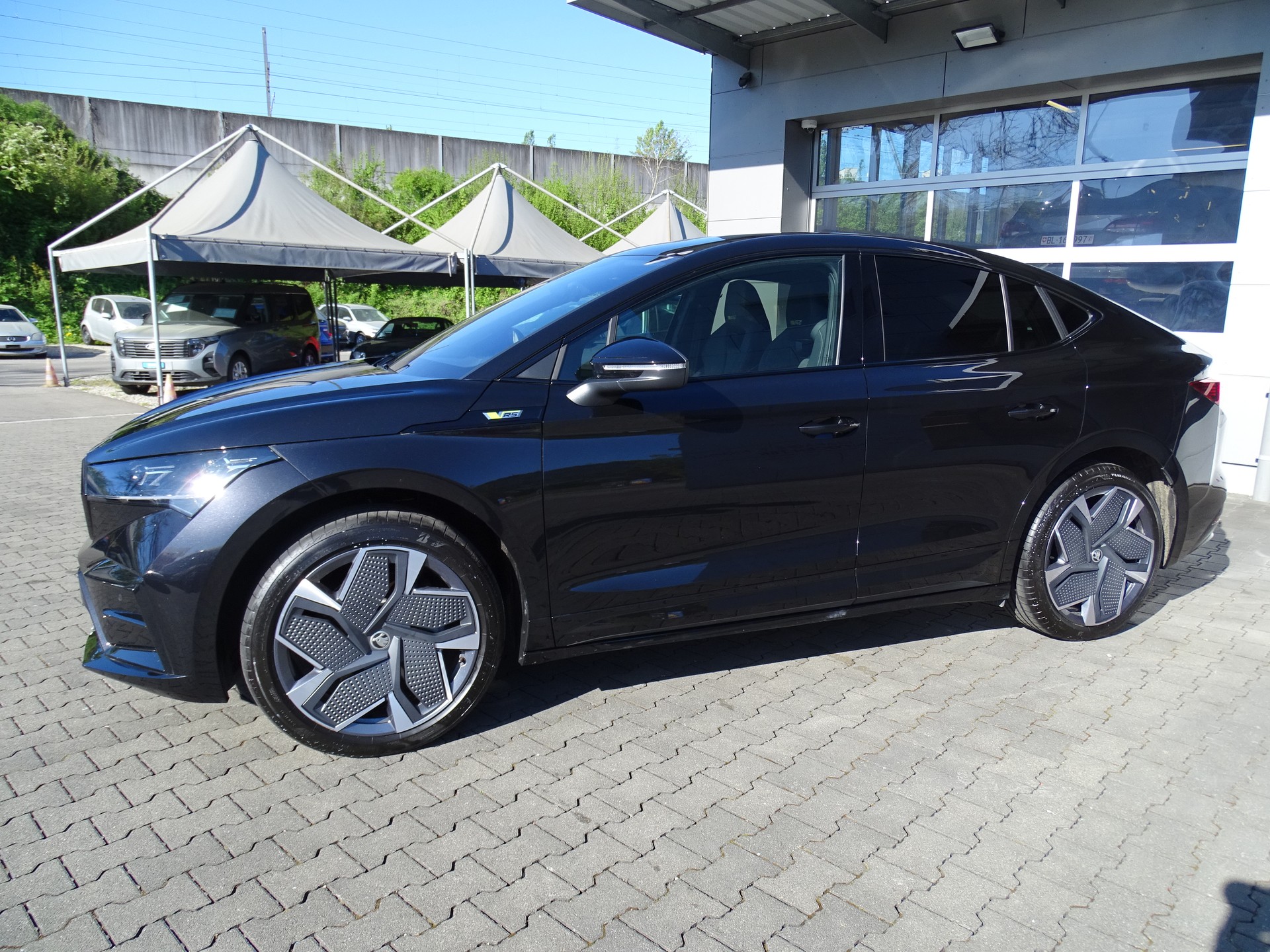 SKODA Enyaq iV 80x RS-image-14