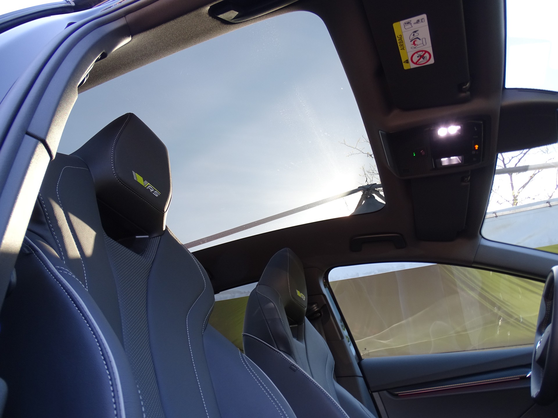 SKODA Enyaq iV 80x RS-image-22