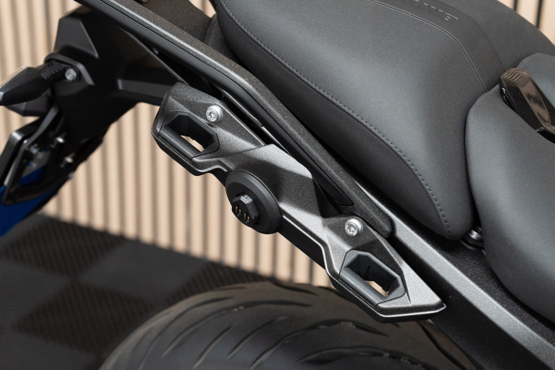 BMW R 1300 RS mit automatisiertem Schaltassistent und 36 Monaten BMW Motorrad Service inklusive 🔧😍-image-6