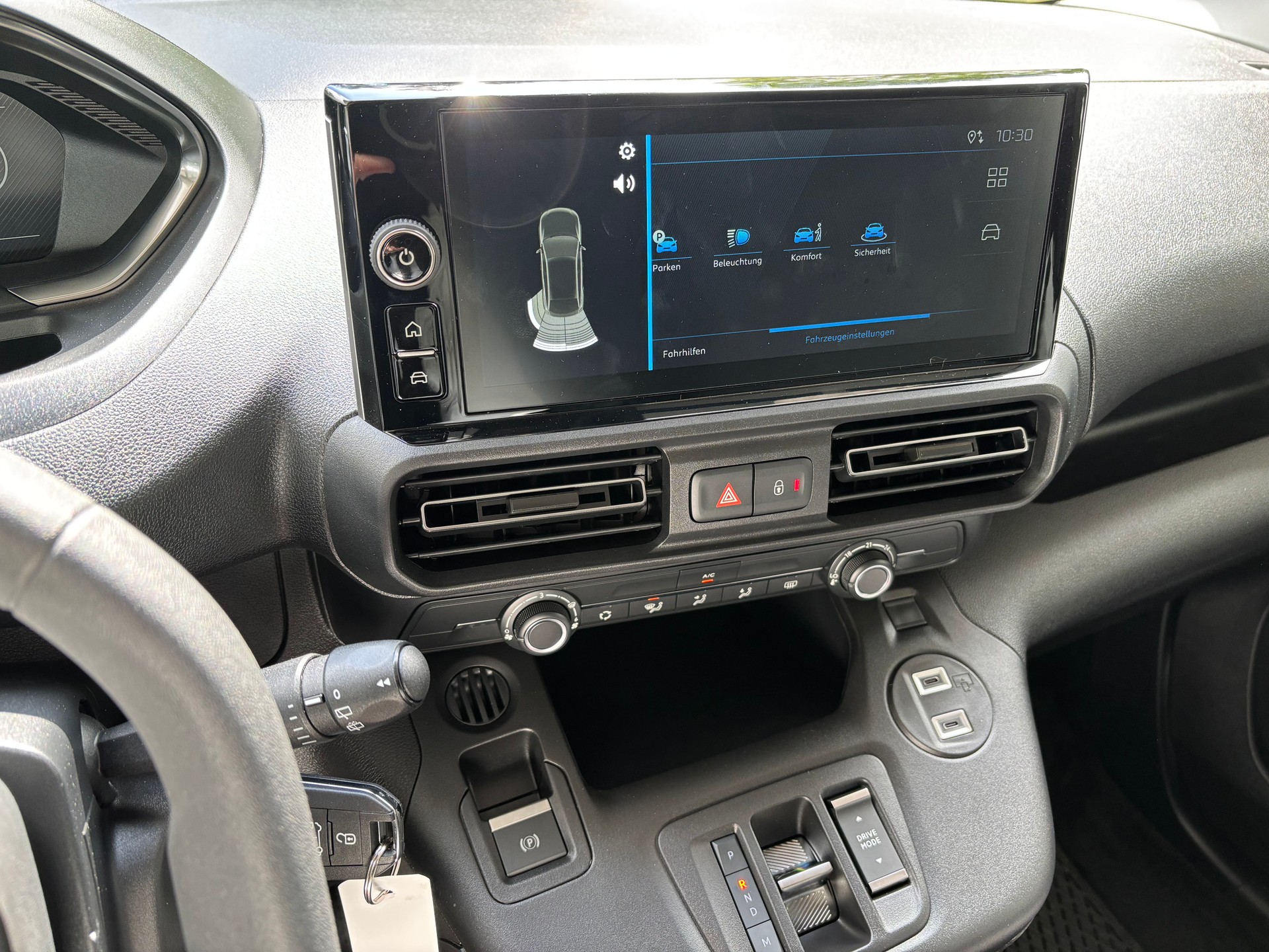 PEUGEOT Partner 1.5HDi Standard 650kg EAT8-image-10