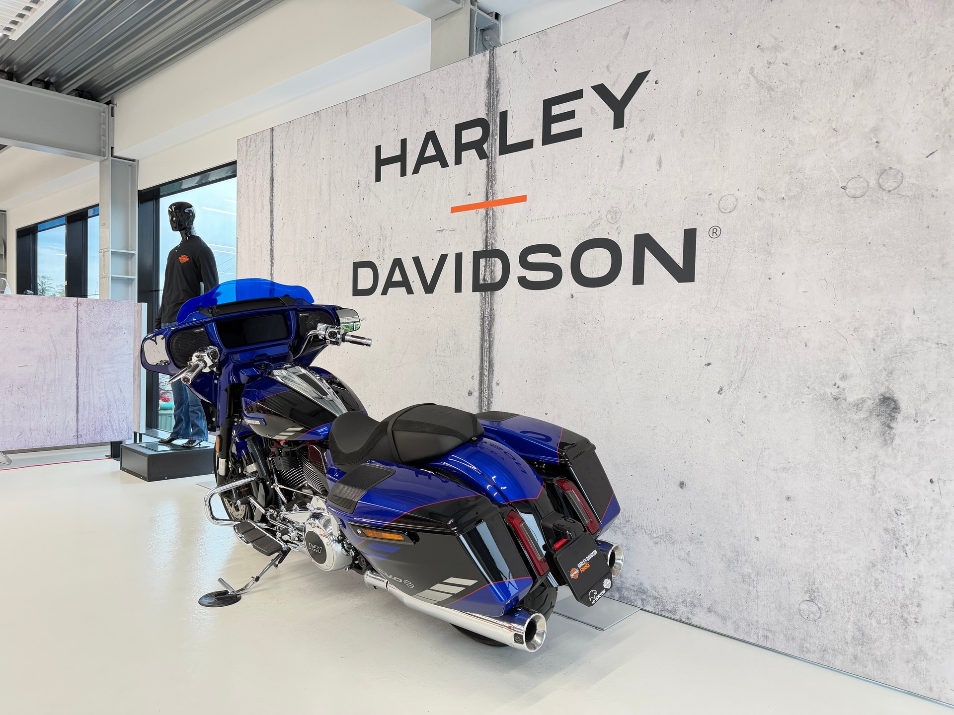 HARLEY-DAVIDSON FLHXSE Street Glide CVO 121-image-5