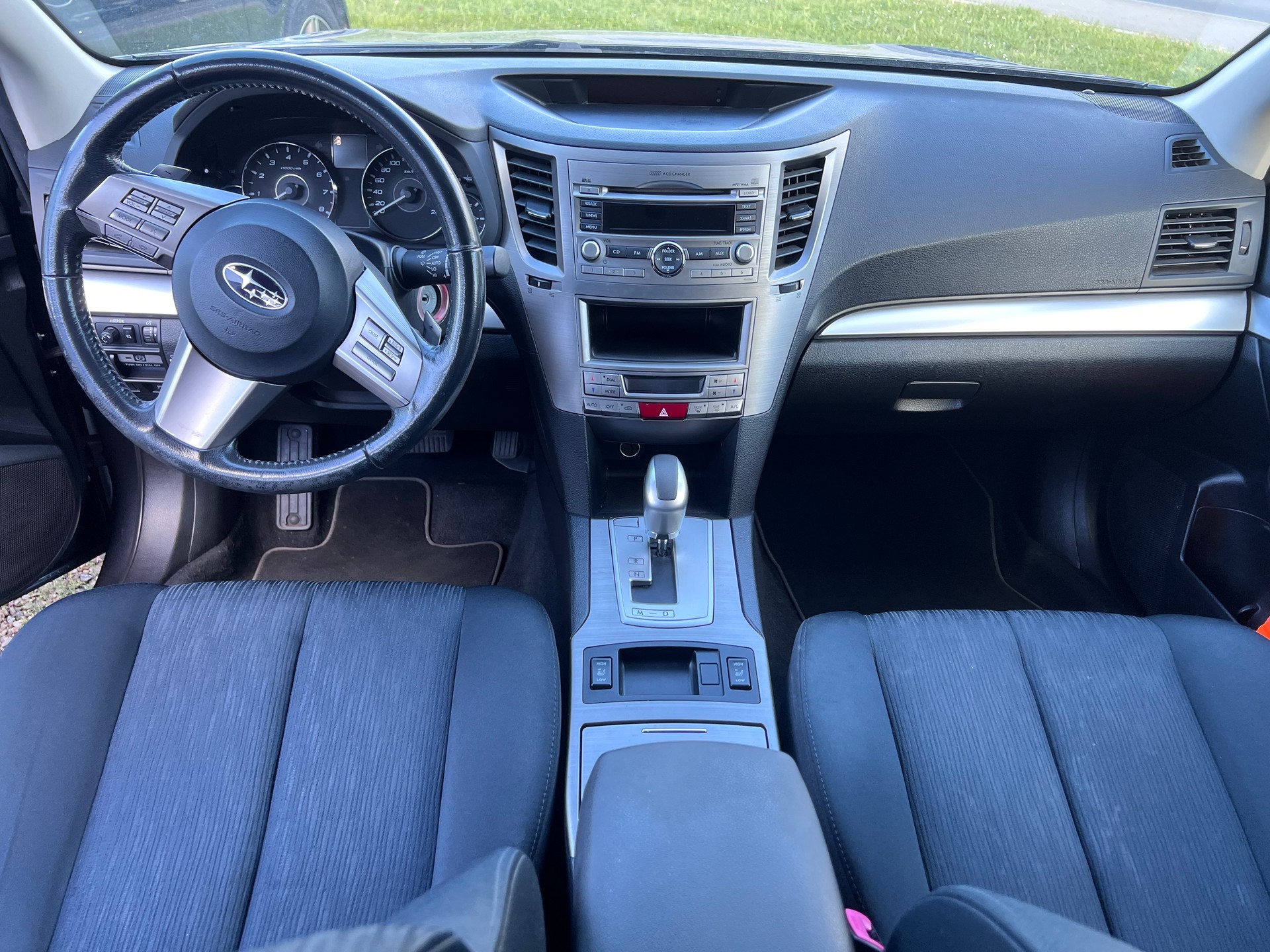 SUBARU Legacy 2.0i Limited AWD Lineartronic-image-8
