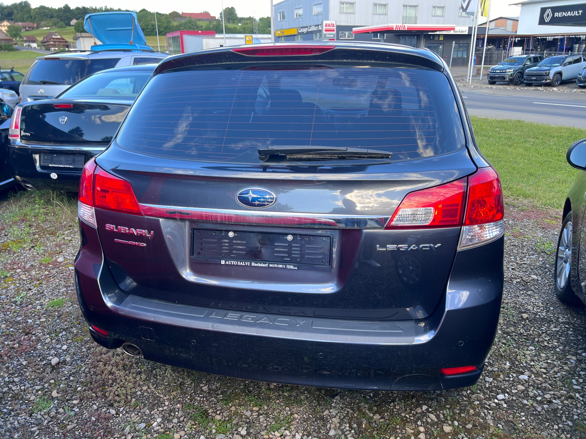 SUBARU Legacy 2.0i Limited AWD Lineartronic-image-3