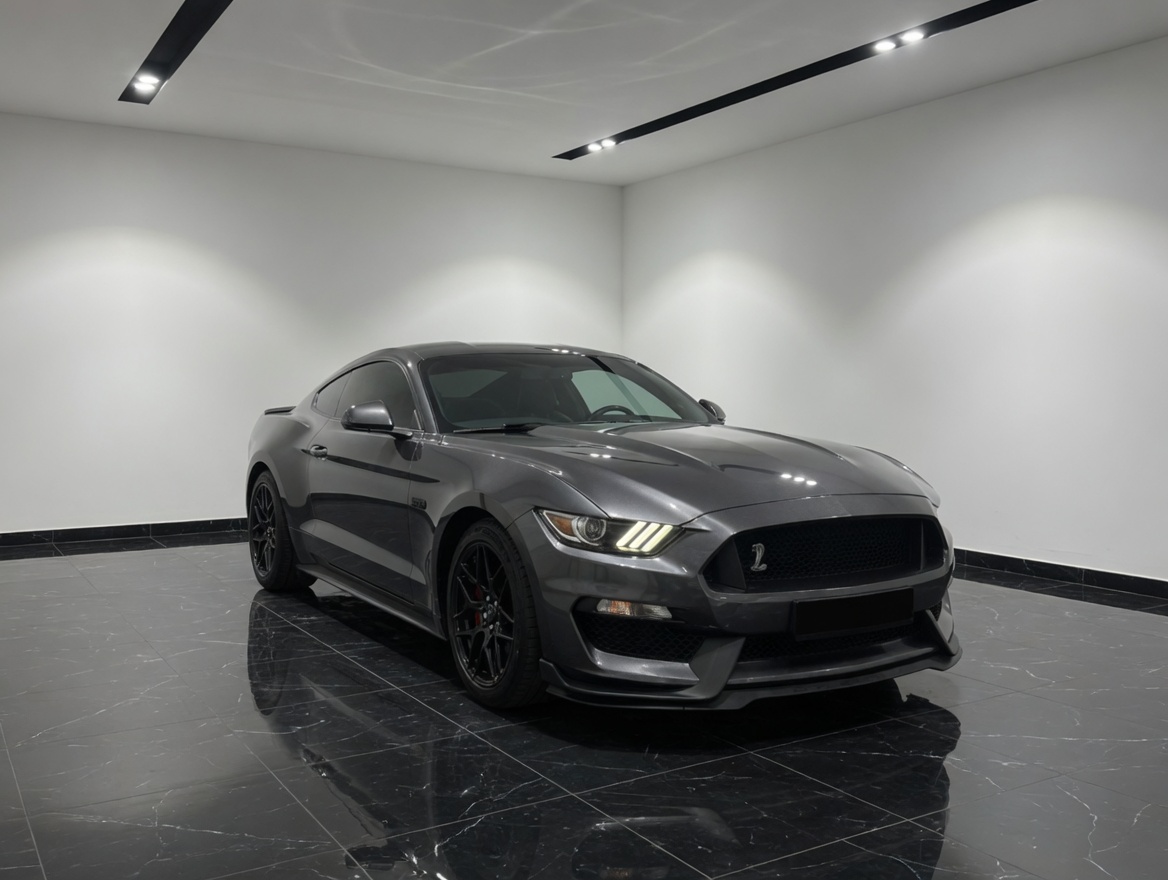 FORD Mustang Fastback 2.3 Automat-image-3