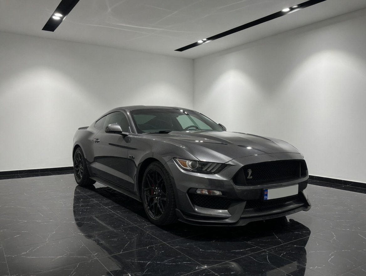FORD Mustang Fastback 2.3 Automat