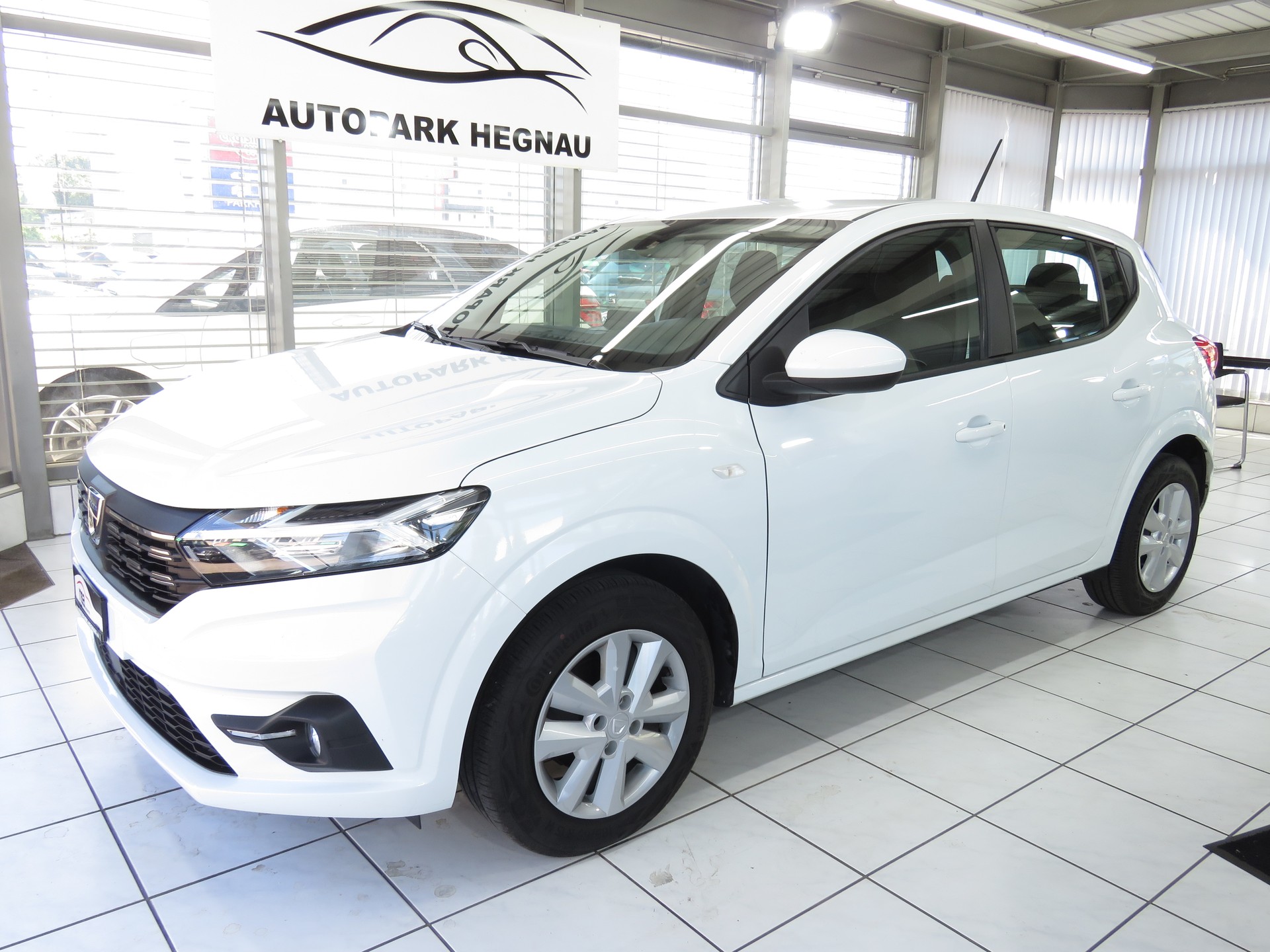 DACIA Sandero TCe 90 Comfort-image-0