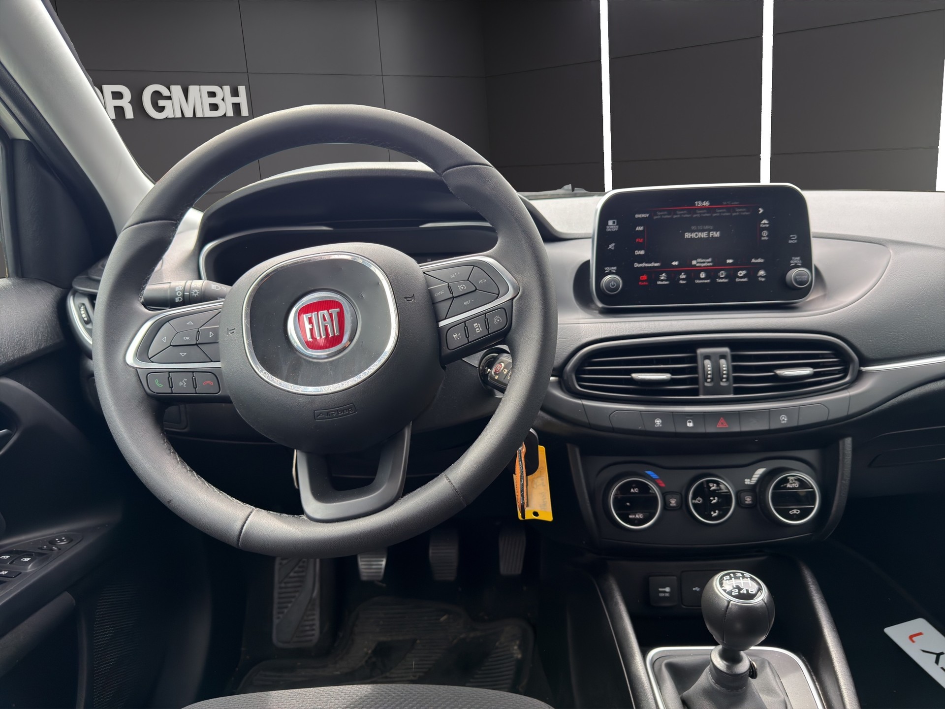 FIAT Tipo 1.6MJ Station Wagon S-Design-image-9