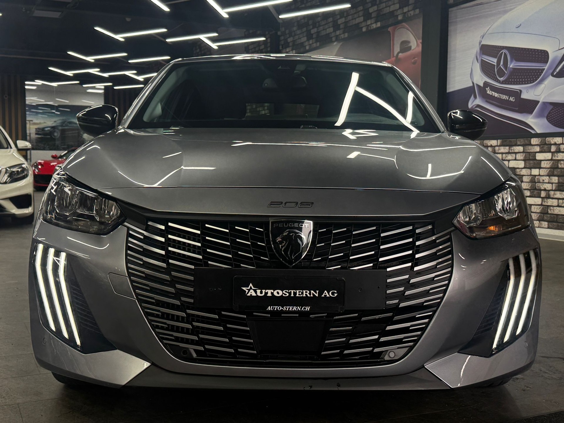 PEUGEOT 208 1.2 MHEV 110 Active-showroom-element-1