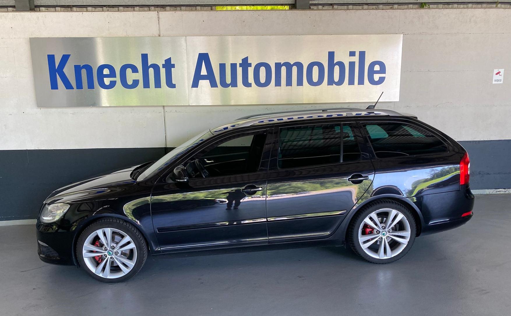 SKODA Octavia Combi 2.0 TDI RS